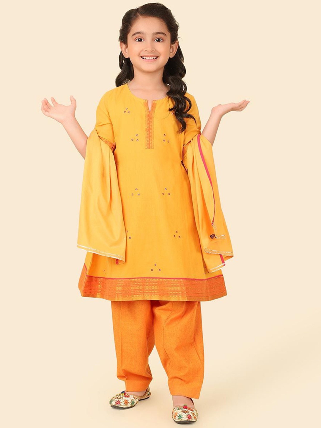 

Fabindia Girls Embroidered Notch Neck Bell Sleeves A-Line Kurta with Salwar & Dupatta, Yellow