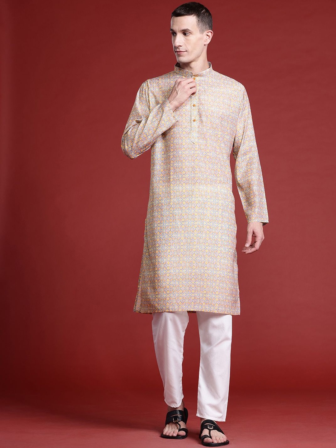 

MANQ Geometric Printed Mandarin Collar Pure Cotton Straight Kurta, Grey