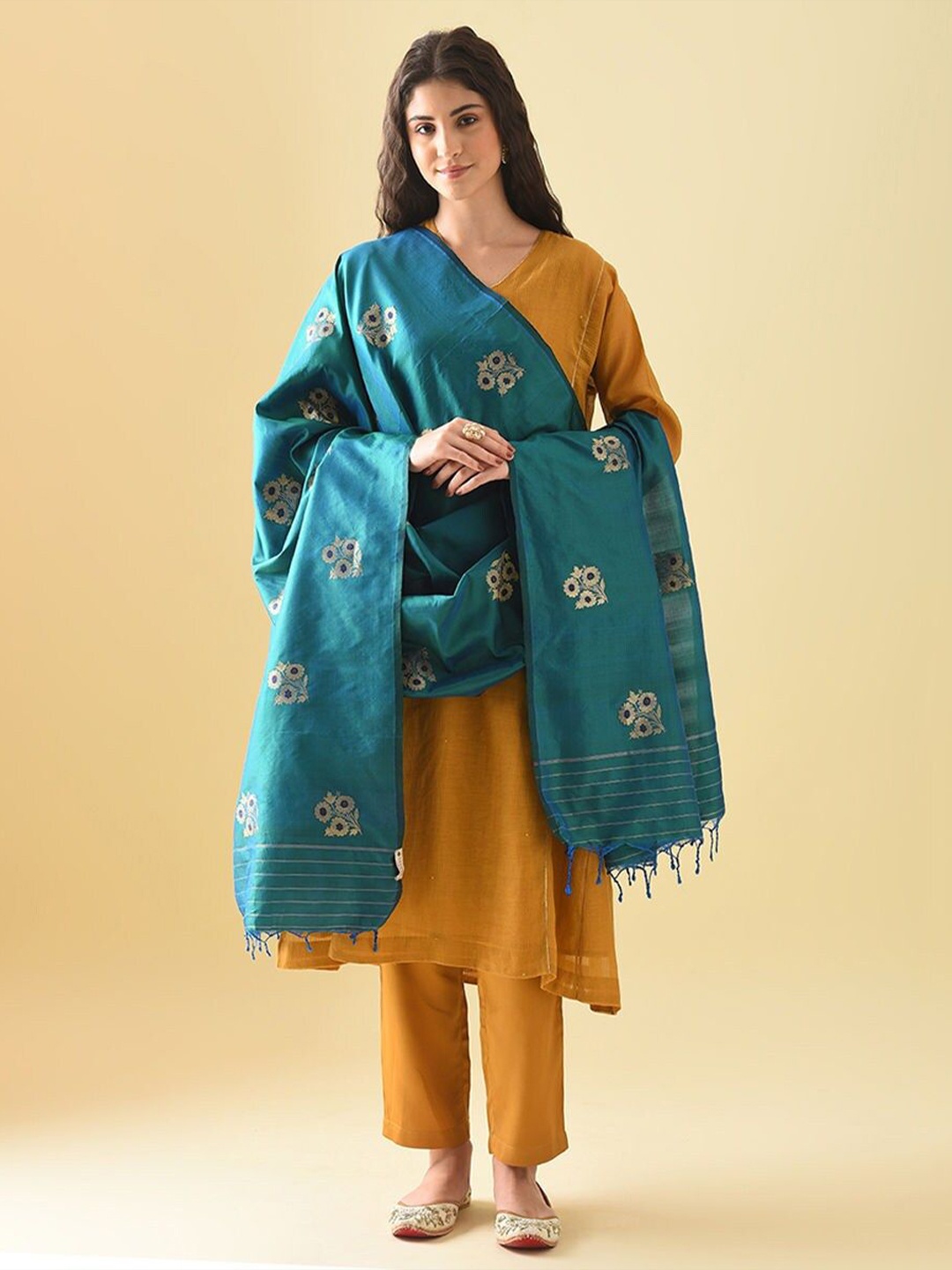 

JAYPORE Woven Design Cotton Silk Dupatta, Green