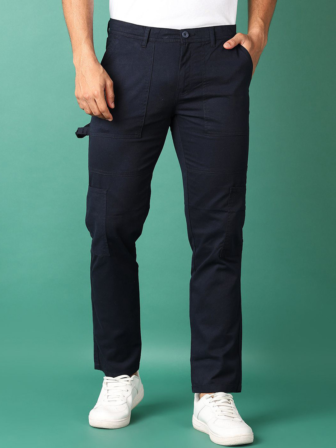 

V-Mart Men Solid Regular Fit Cargo Trousers, Navy blue