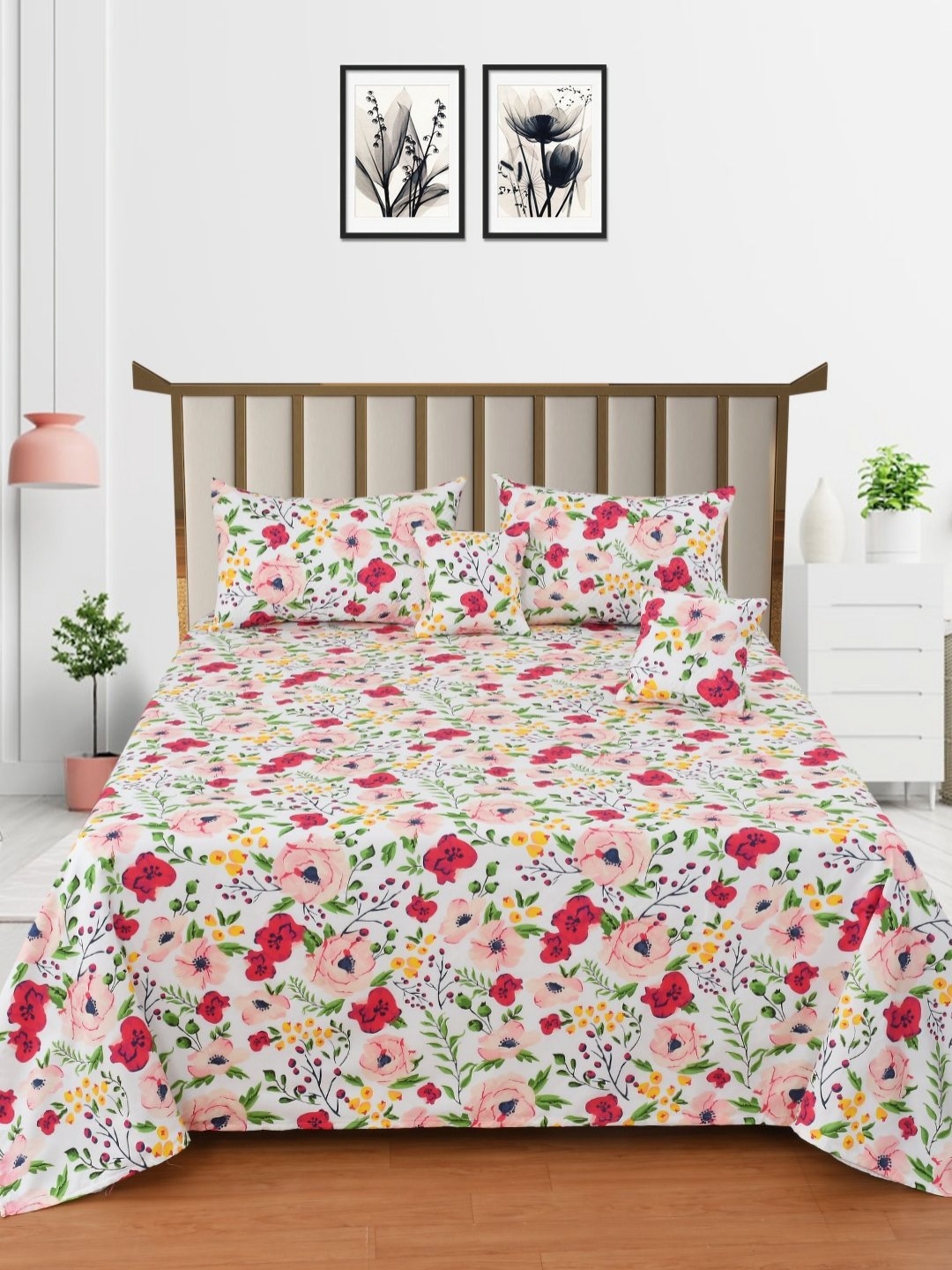 

BREVARD White & Red Floral Queen Bedsheet With 2 Pillow Covers & 2 Cushion Covers