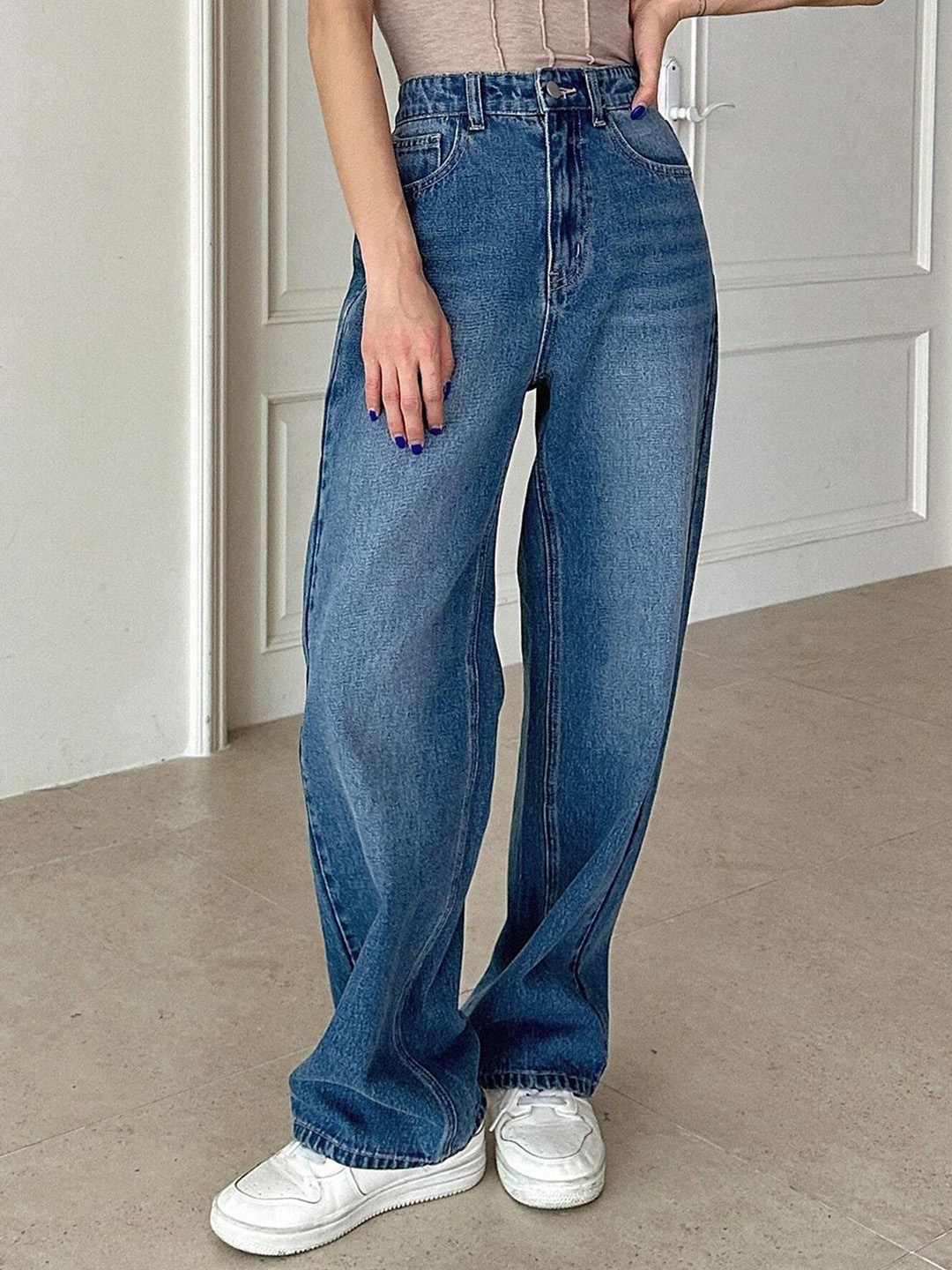

Kotty Women Straight Fit High-Rise Stretchable Jeans, Blue