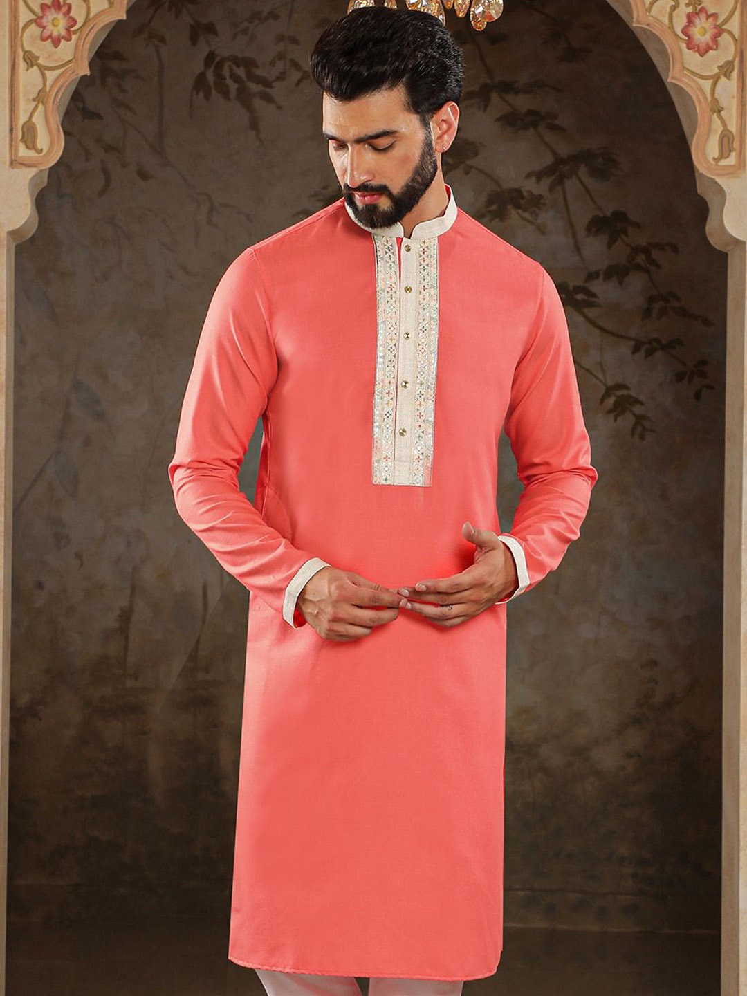 

HOUSE OF DEYANN Men Embellished Kurta, Red