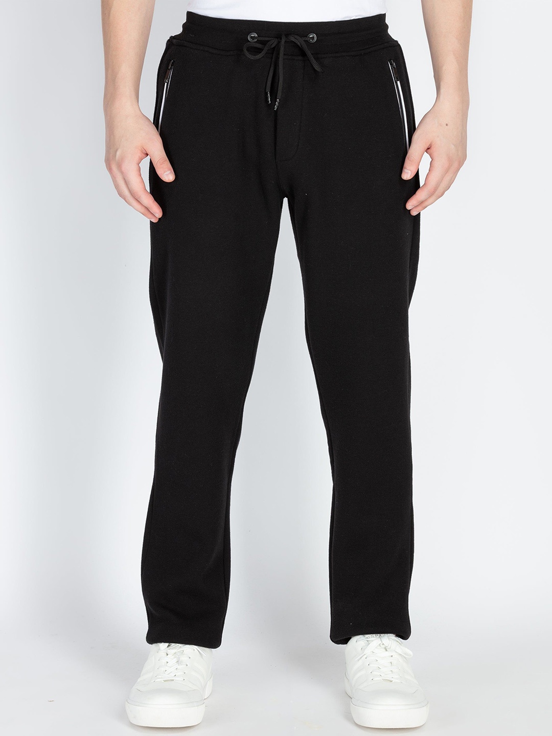 

Status Quo Men Mid-Rise Track Pant, Black