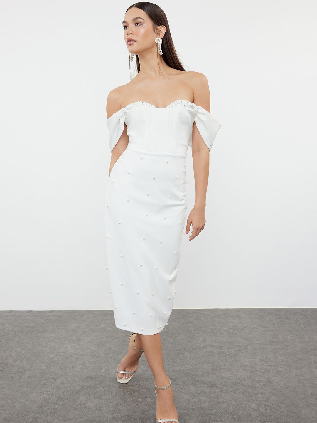

Trendyol Off-Shoulder Sheath Midi Dress, Na