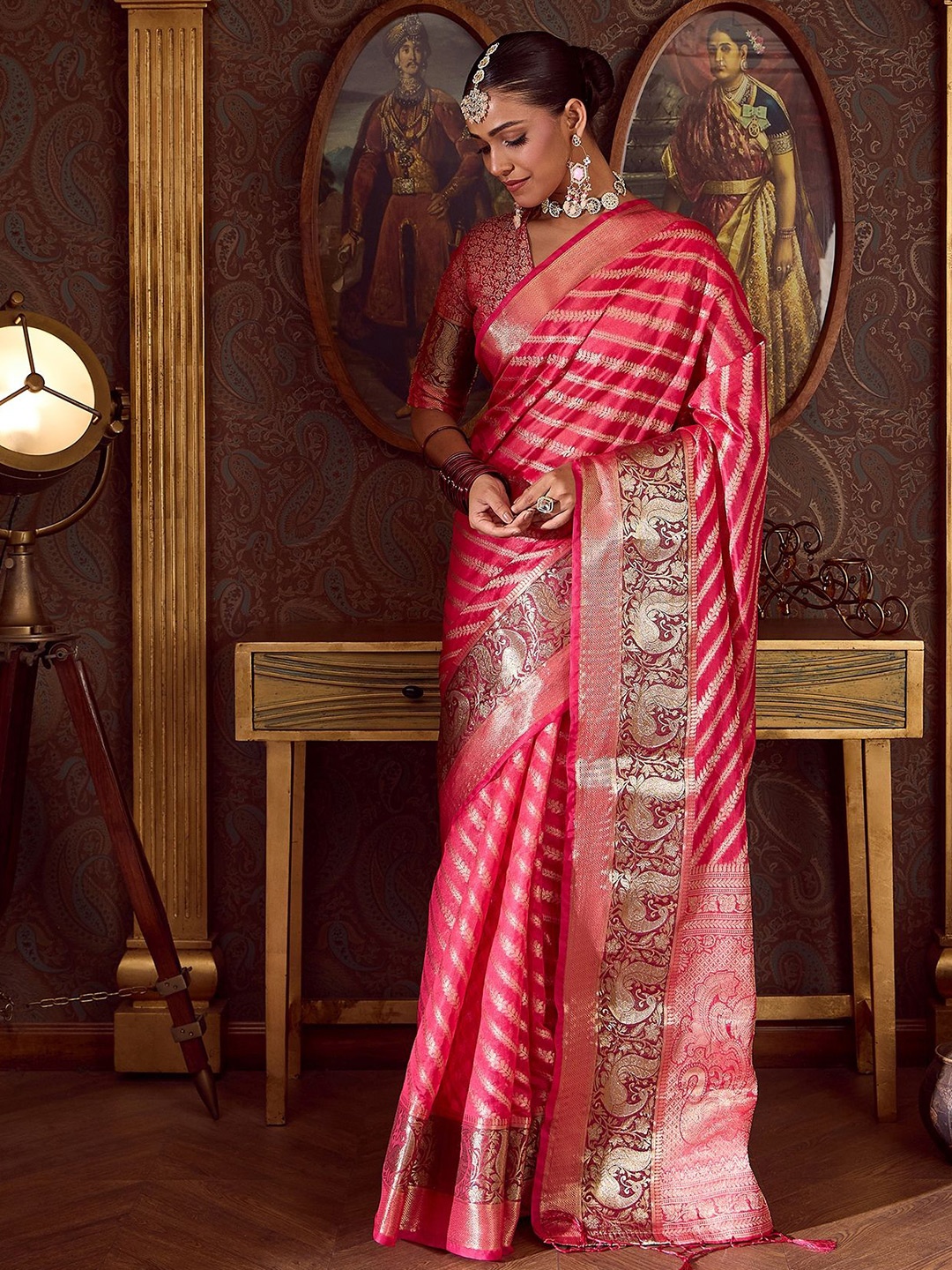 

Dori Woven Design Zari Organza Banarasi Saree, Pink