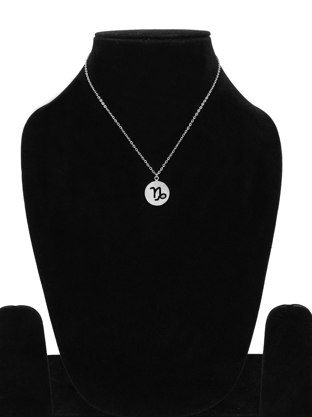 

DressBerry Circular Pendants with Chains, Silver