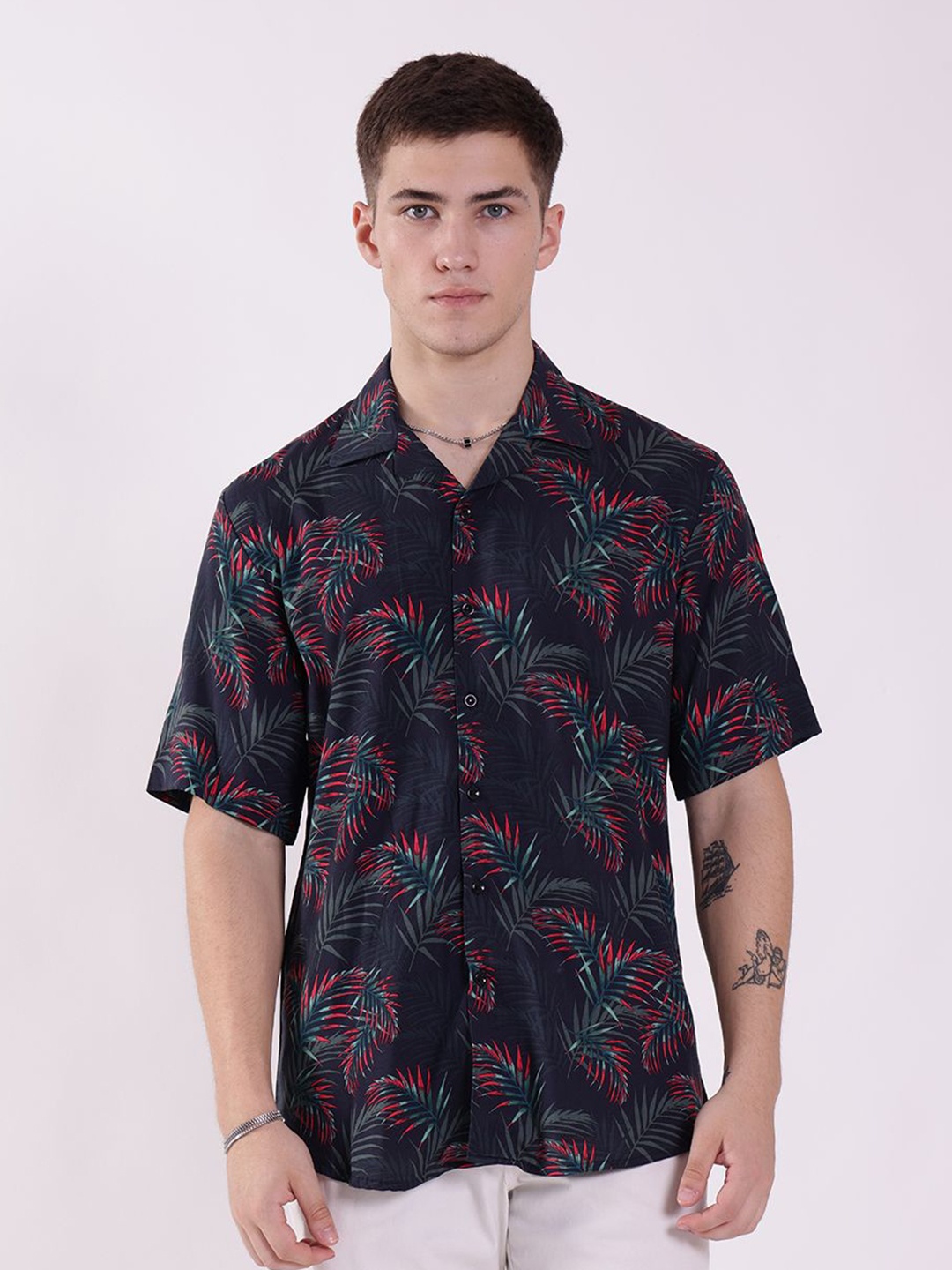 

RAYONBAY Men Relaxed Floral Opaque Printed Casual Shirt, Multi