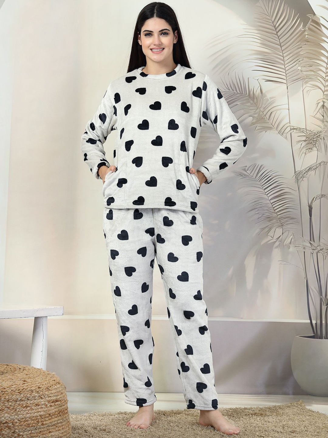 

FABINALIV Abstract Round Neck Winter Night Suit with 2 Side Pockets, White