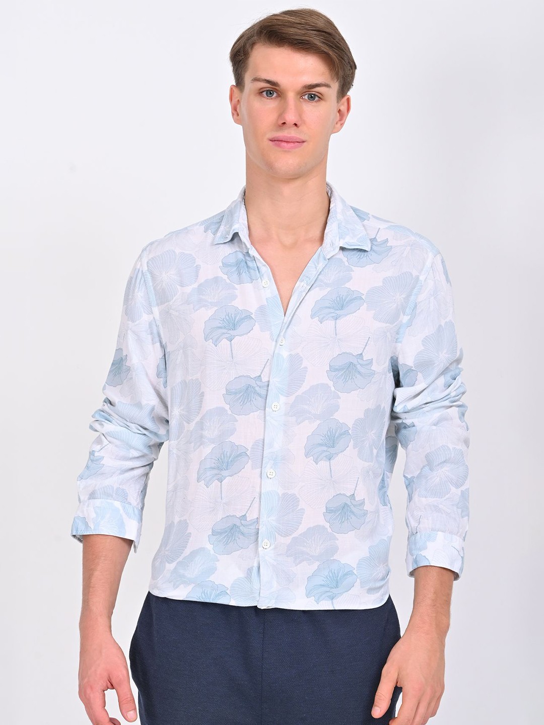 

POE Men Smart Slim Fit Opaque Printed Casual Shirt, Blue