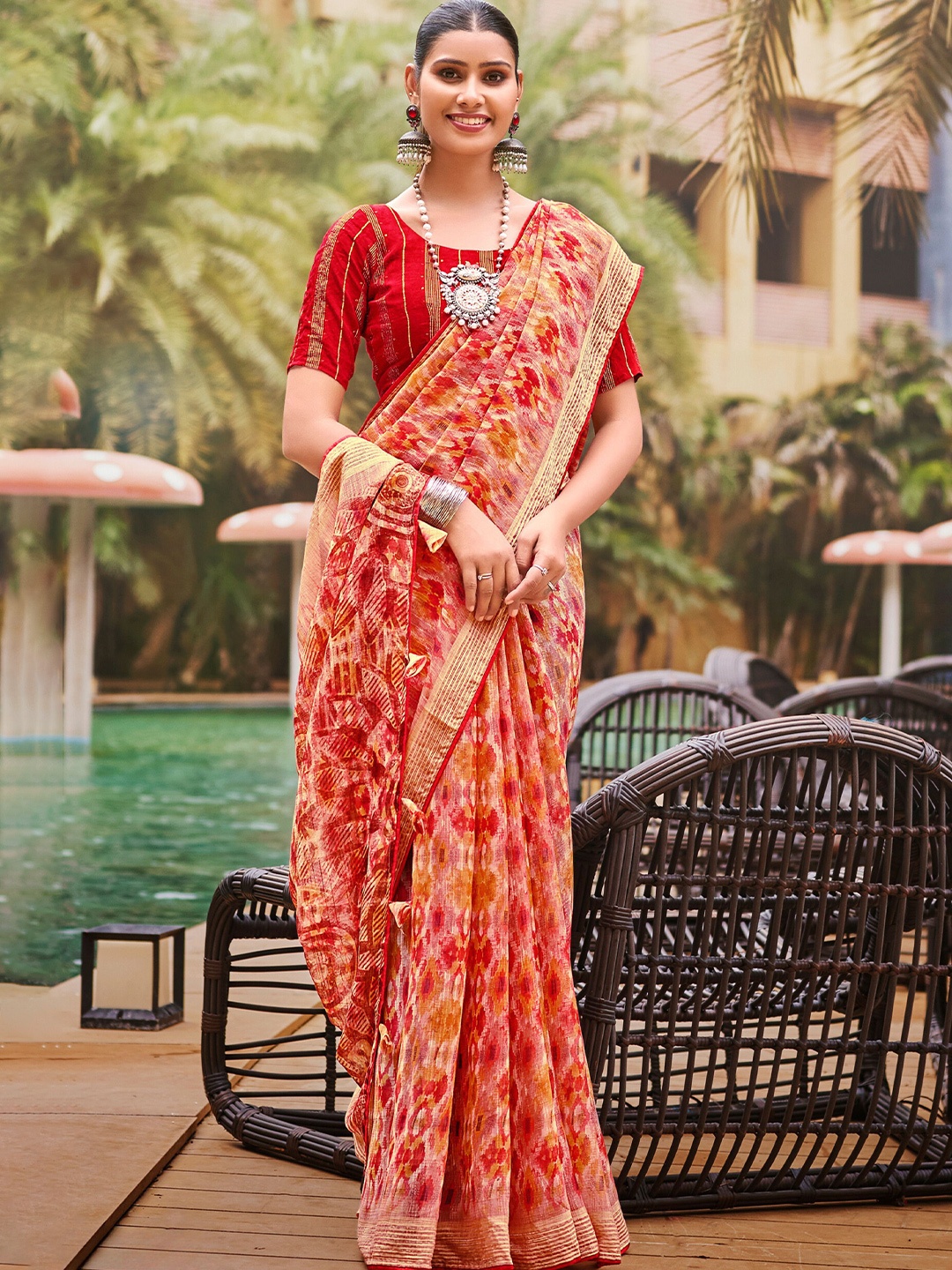 

VIRICA Zari Poly Chiffon Saree, Orange