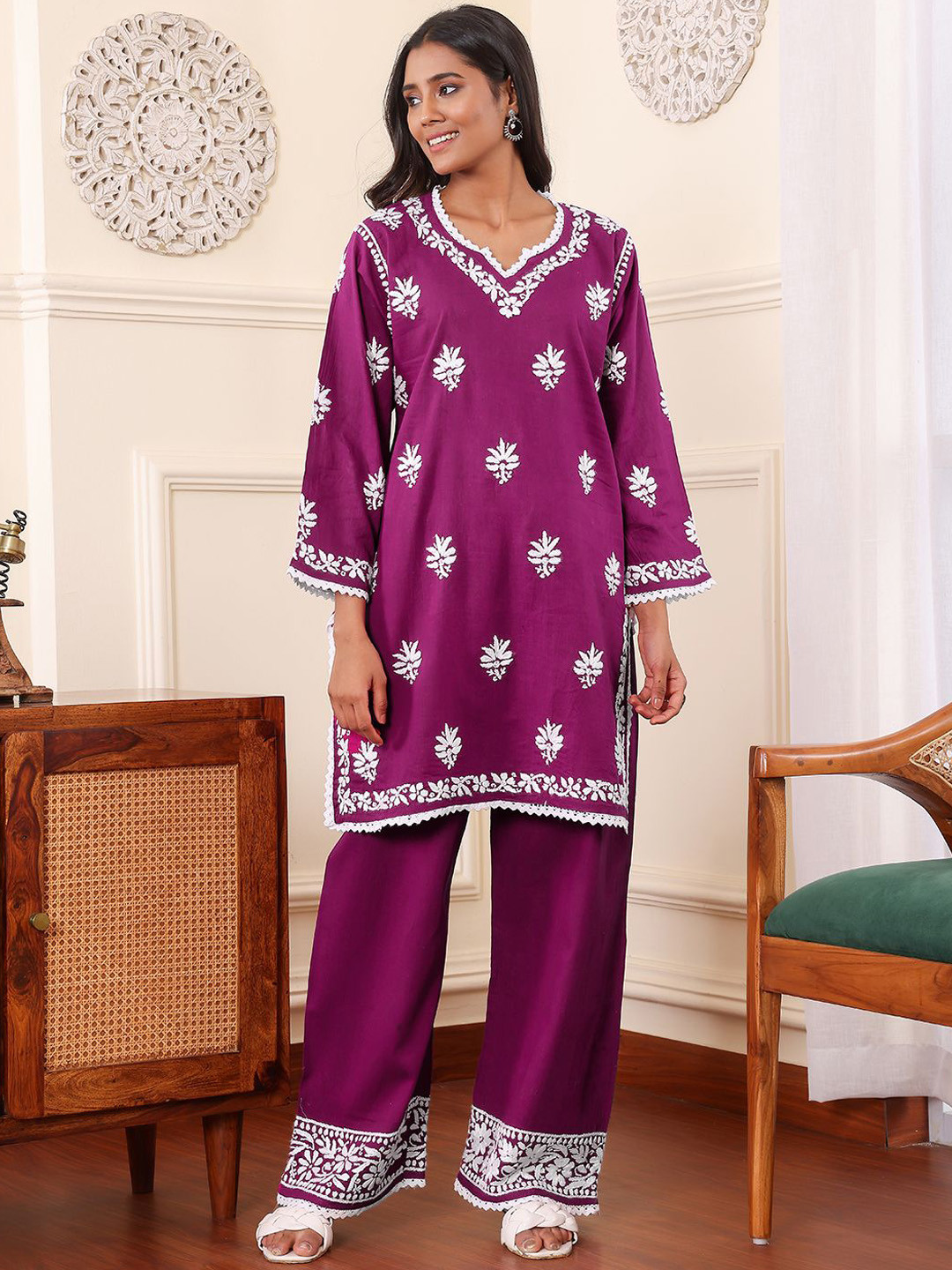 

Chowkhat Ethnic Motifs Embroidered Straight Chikankari Pure Cotton Kurta with Palazzos, Purple