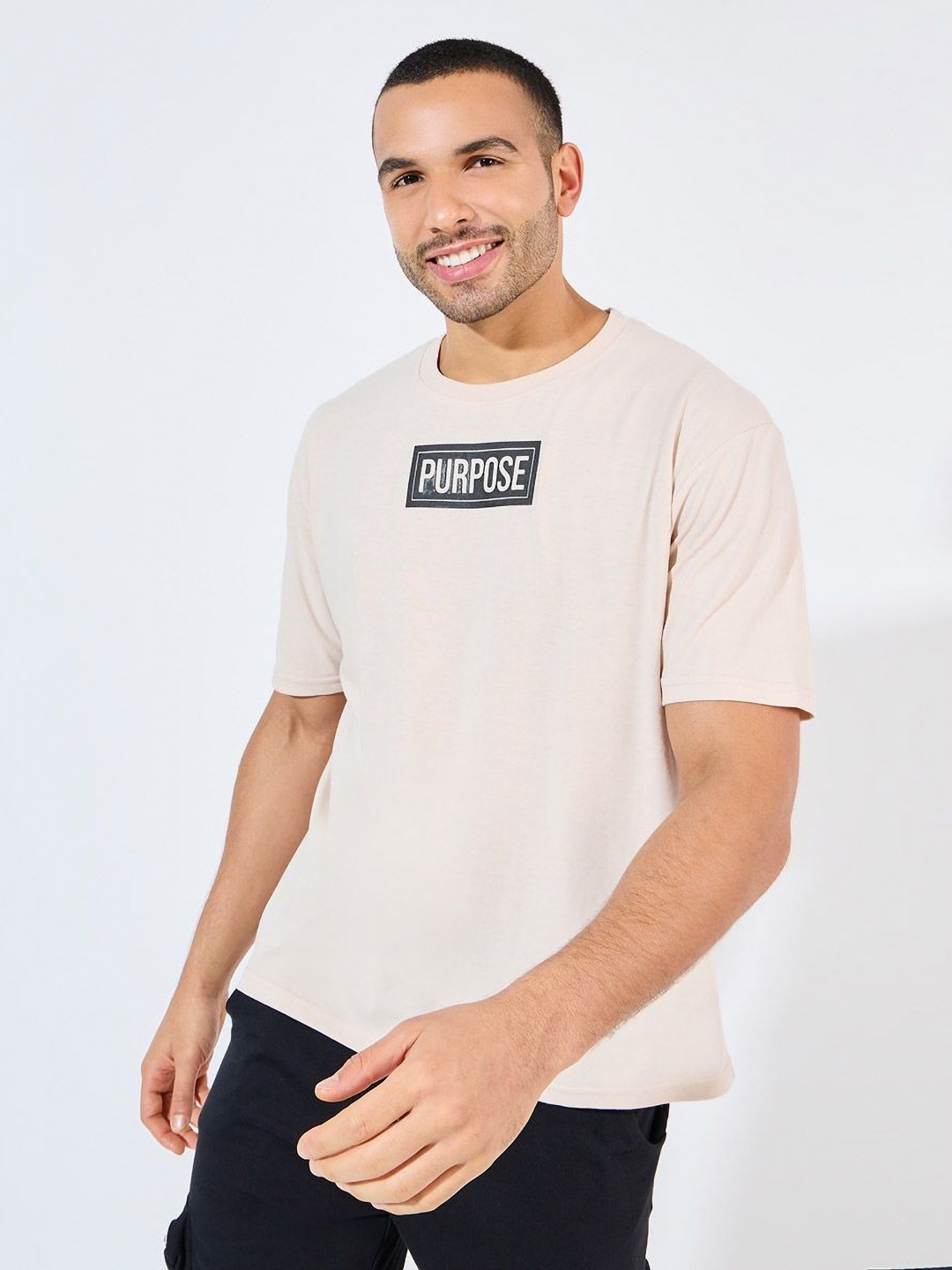 

Men Oversized Slogan Print Detail T-Shirt, Cream