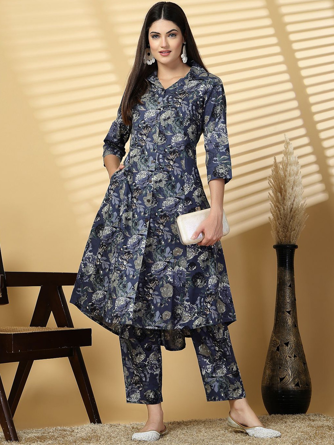 

Pistaa Floral Printed Cuban Collar Pure Cotton Shirt Style A-Line Kurta With Trousers, Grey
