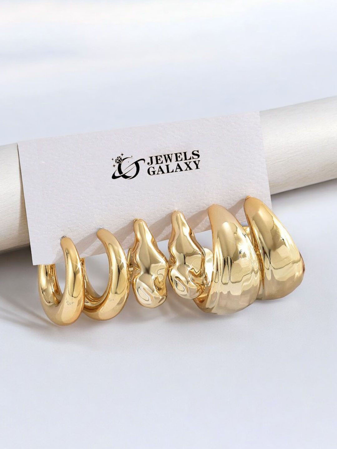 

Jewels Galaxy Contemporary Half Hoop Earrings, Gold