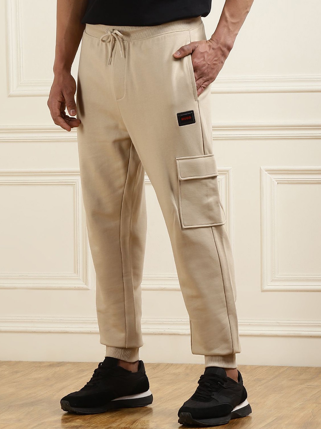 

HUGO Men Joggers Trousers, Beige