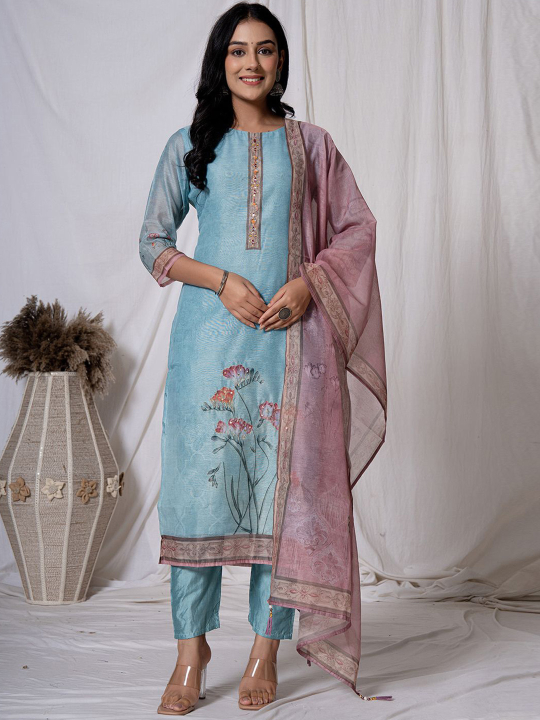 

Yufta Women Floral Embroidered Regular Sequinned Chanderi Silk Kurta with Palazzos & With Dupatta, Blue