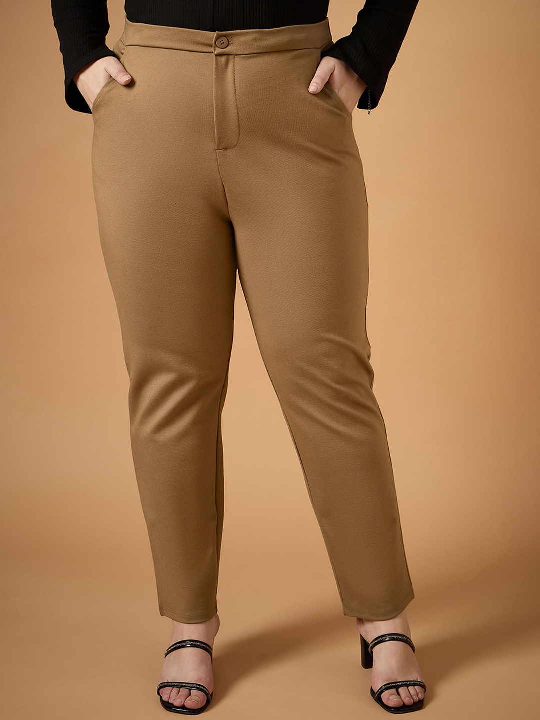 

SASSAFRAS Curve Women Comfort Slim Fit High-Rise Trousers, Beige