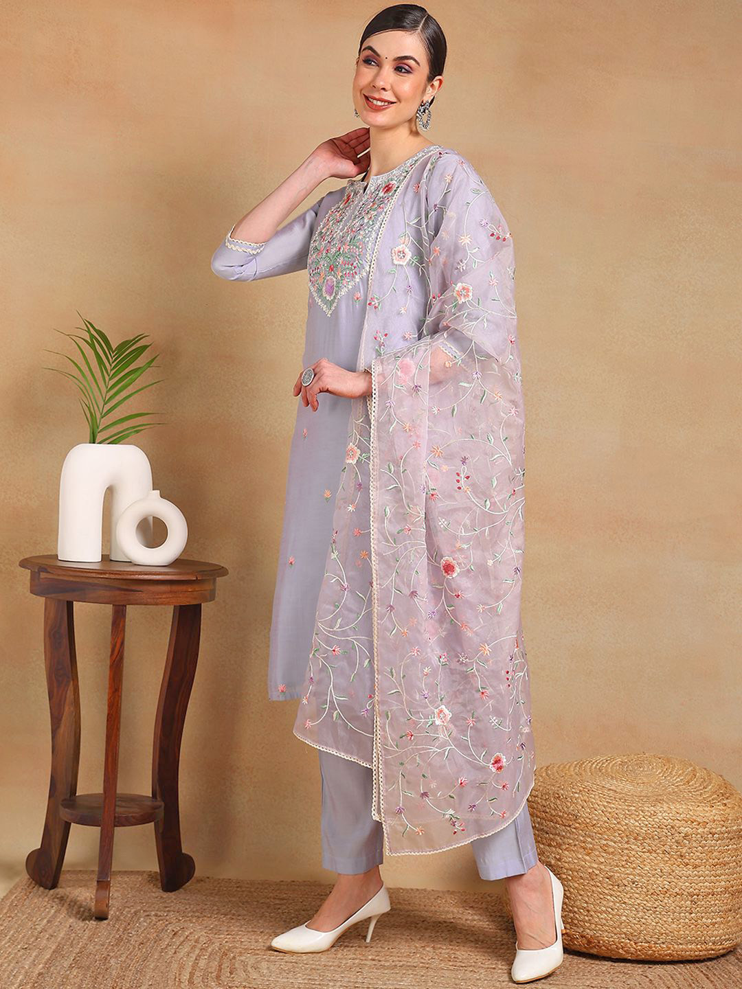 

AHIKA Purple Floral Embroidered Notch Neck Straight Kurta with Trousers & Dupatta
