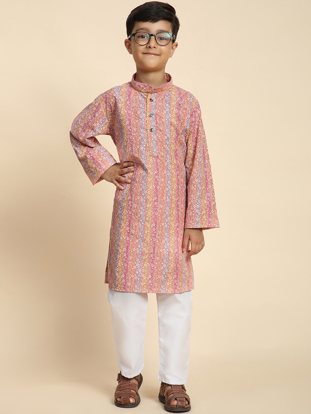 

Pro-Ethic STYLE DEVELOPER Boys Floral Printed Pure Cotton Kurta with Pyjama, Red