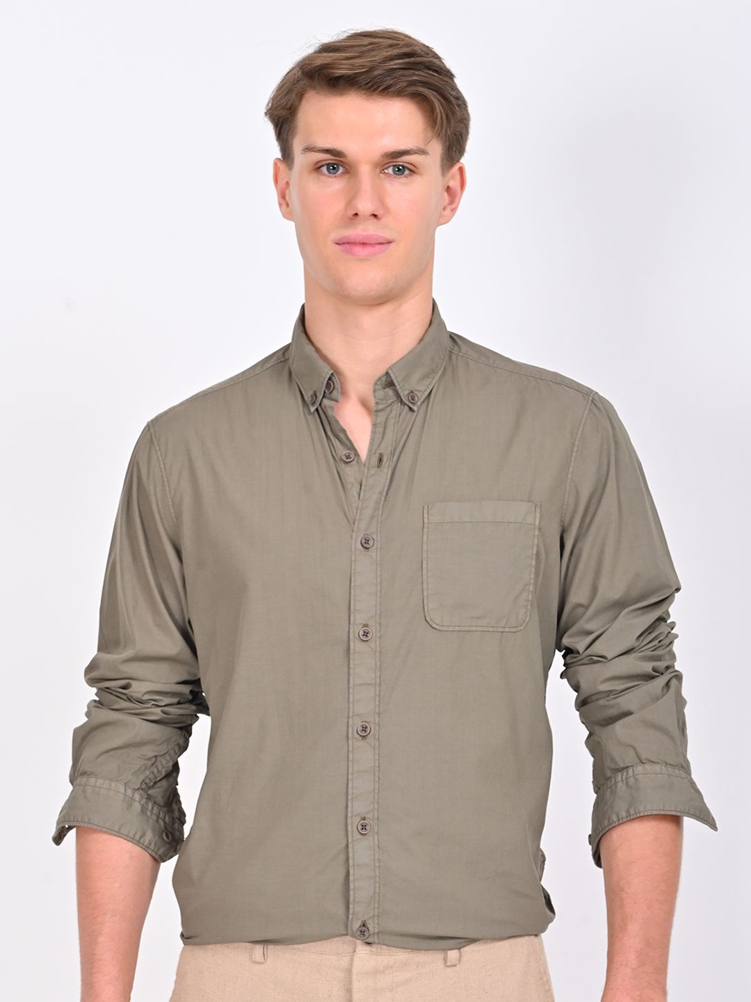 

POE Men Smart Slim Fit Opaque Casual Shirt, Olive