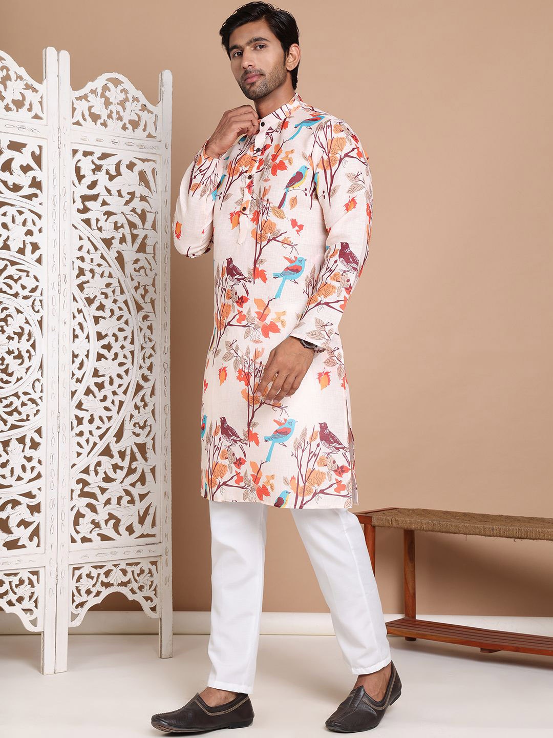 

Anouk Men Floral Printed Regular Pure Cotton Kurta with Pyjamas, Cream