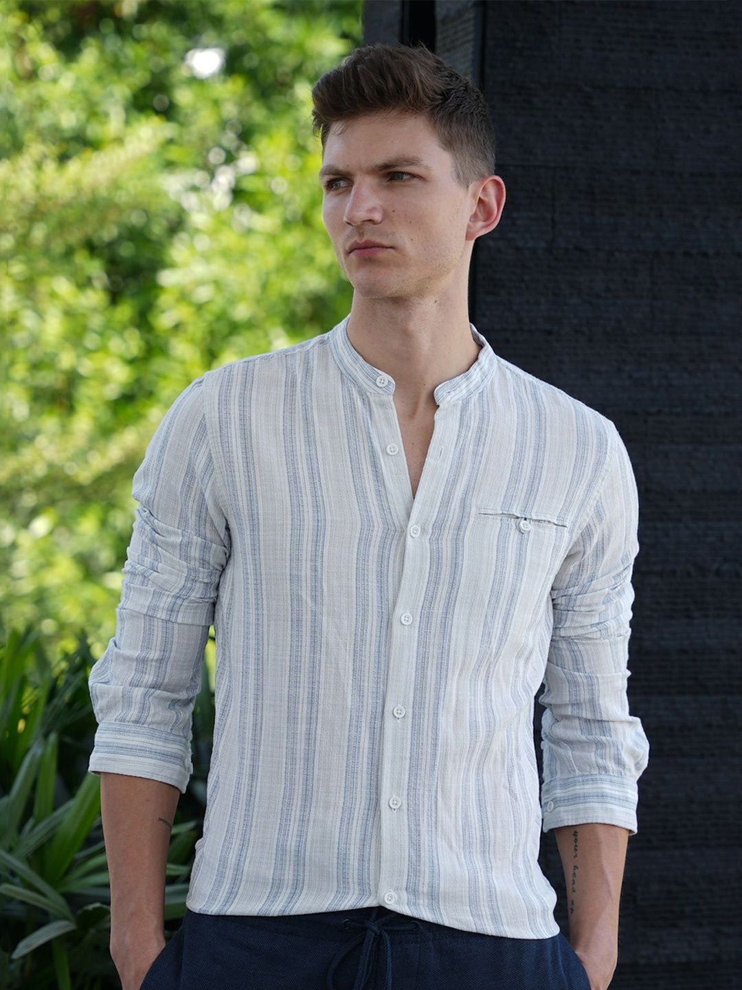 

POE Men Smart Slim Fit Opaque Striped Casual Shirt, Grey