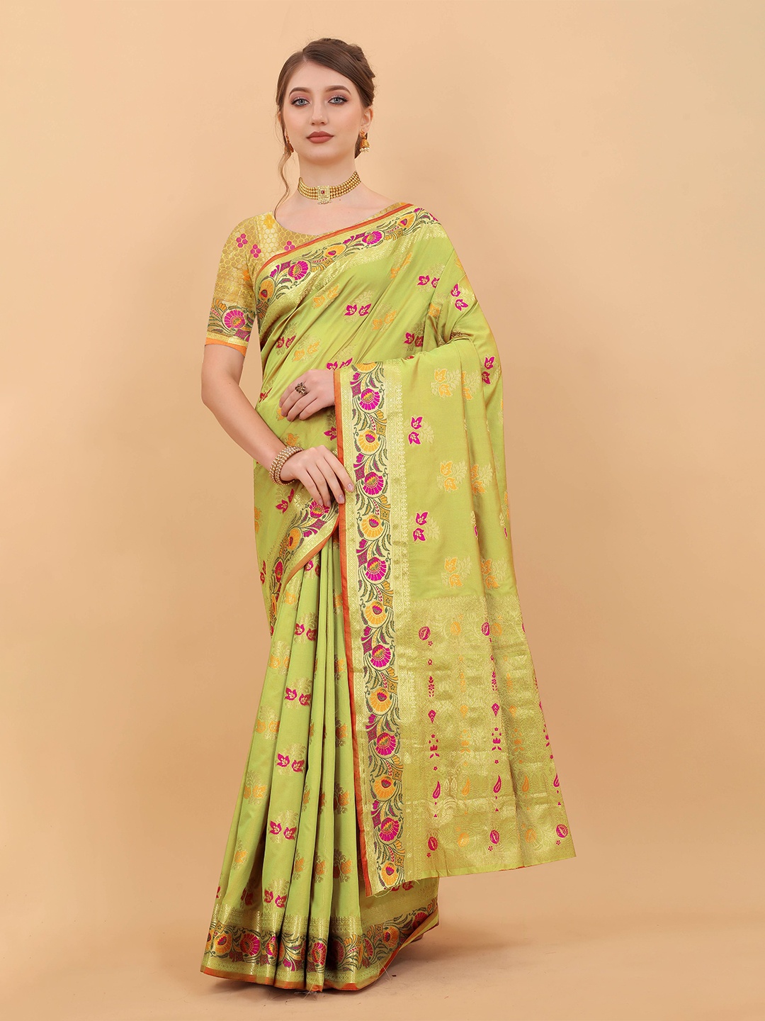 

Zeekha Woven Design Zari Pure Silk Kanjeevaram Saree, Yellow