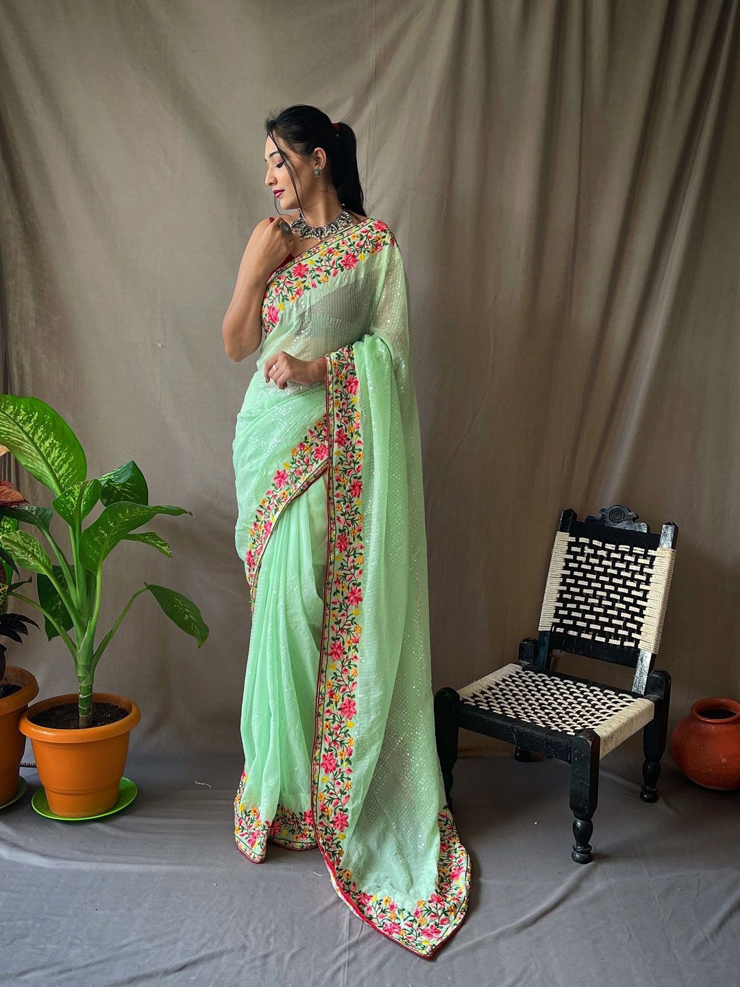 

Mameraa Floral Embroidered Sequinned Saree, Lime green