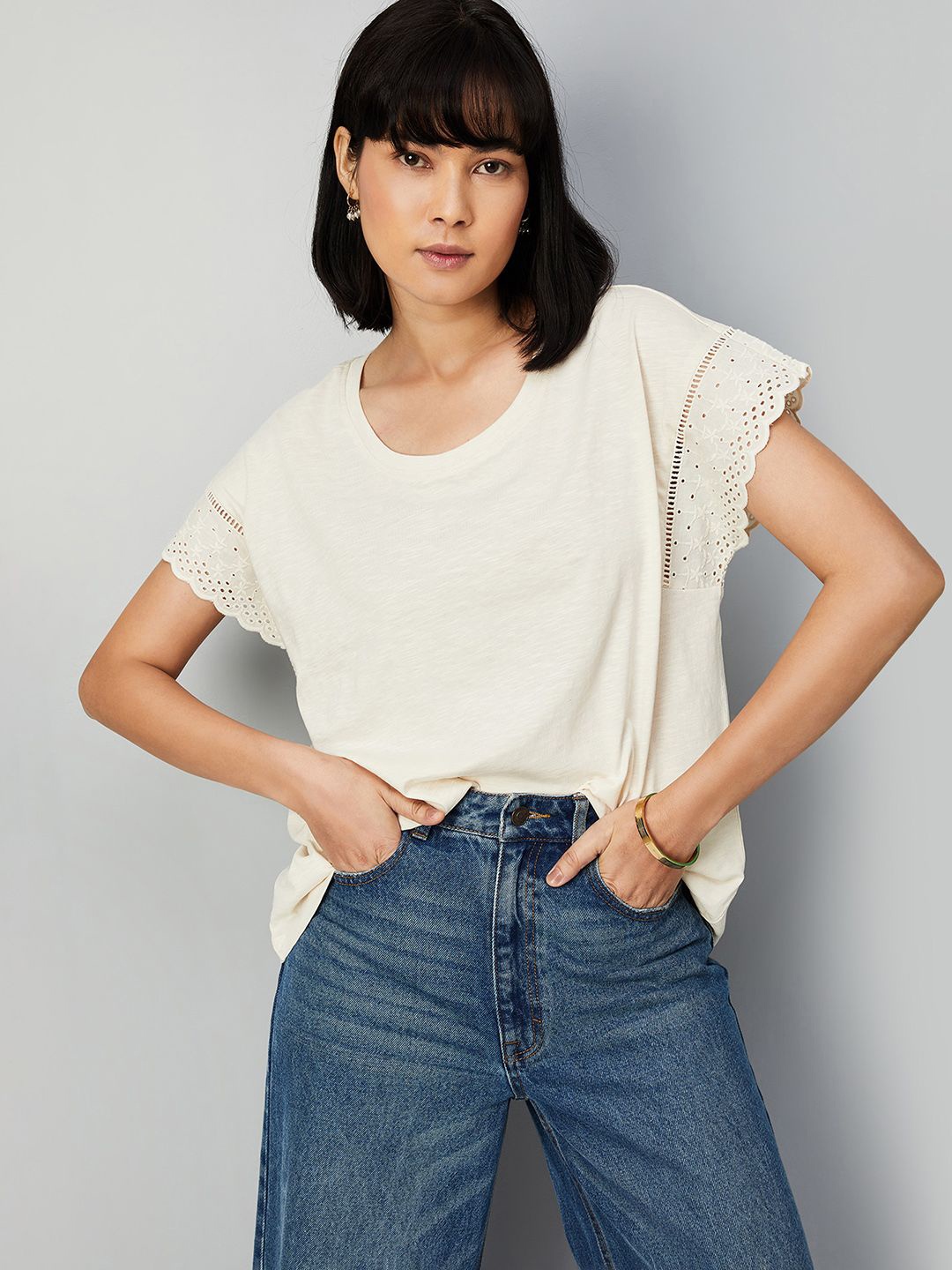 

max Women Solid Round Neck Cotton T-shirt, Beige