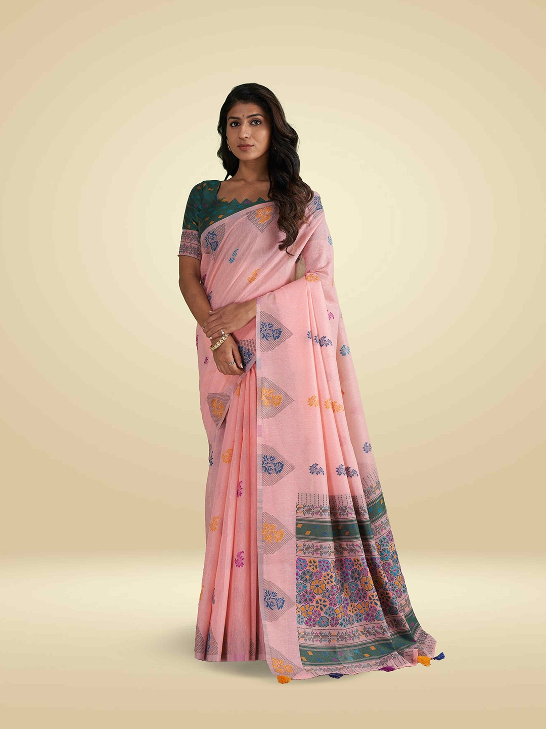 

SARHA Woven Design Pure Cotton Saree, Pink