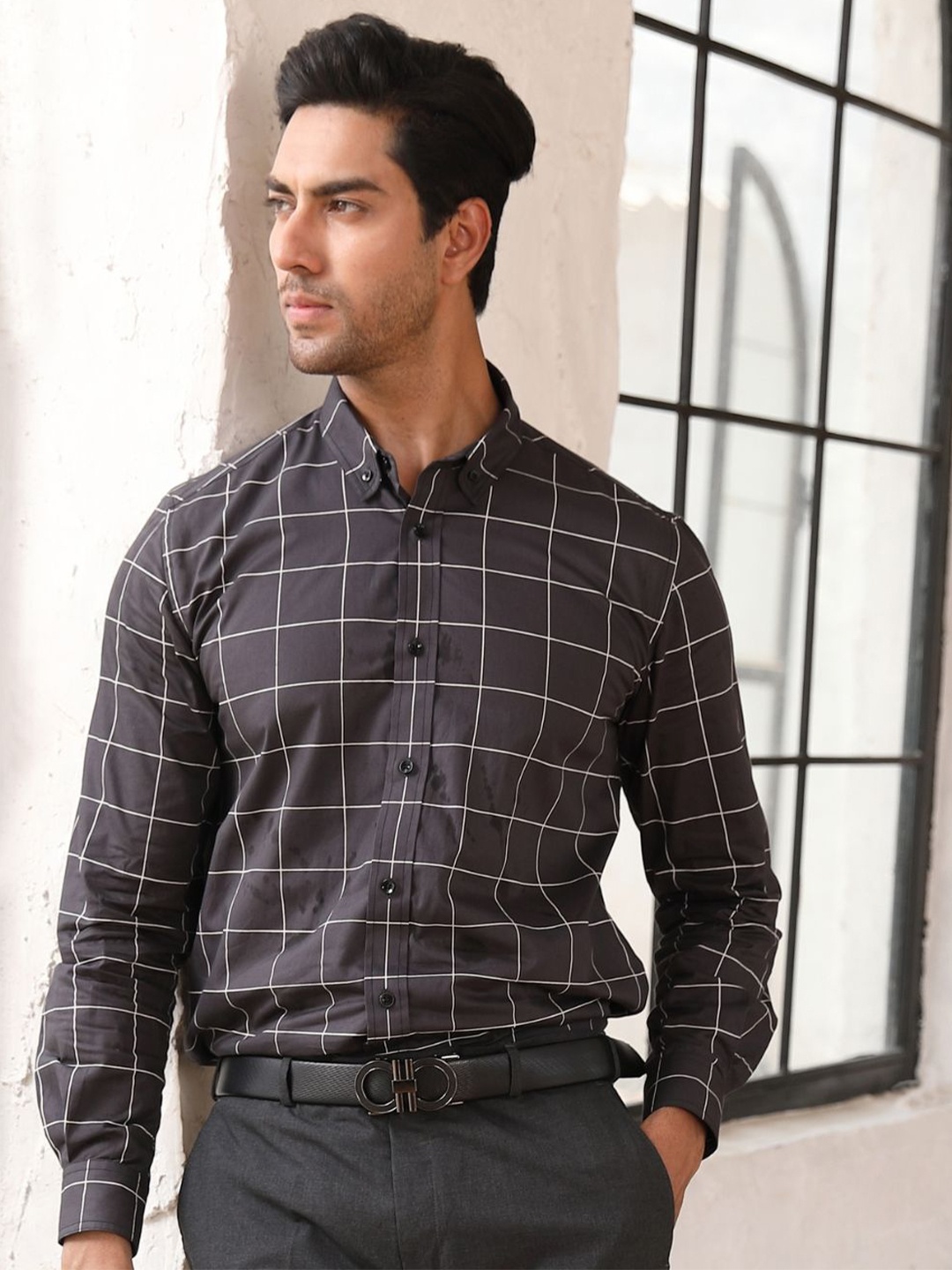 

PERCH Men India Slim Button-Down Collar Buffalo Checked Cotton Casual Shirt, Grey