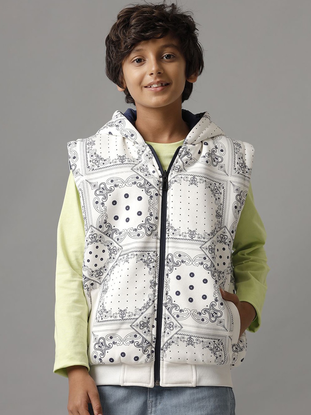 

UNDER FOURTEEN ONLY Boys Cotton Crop Tailored Jacket, White