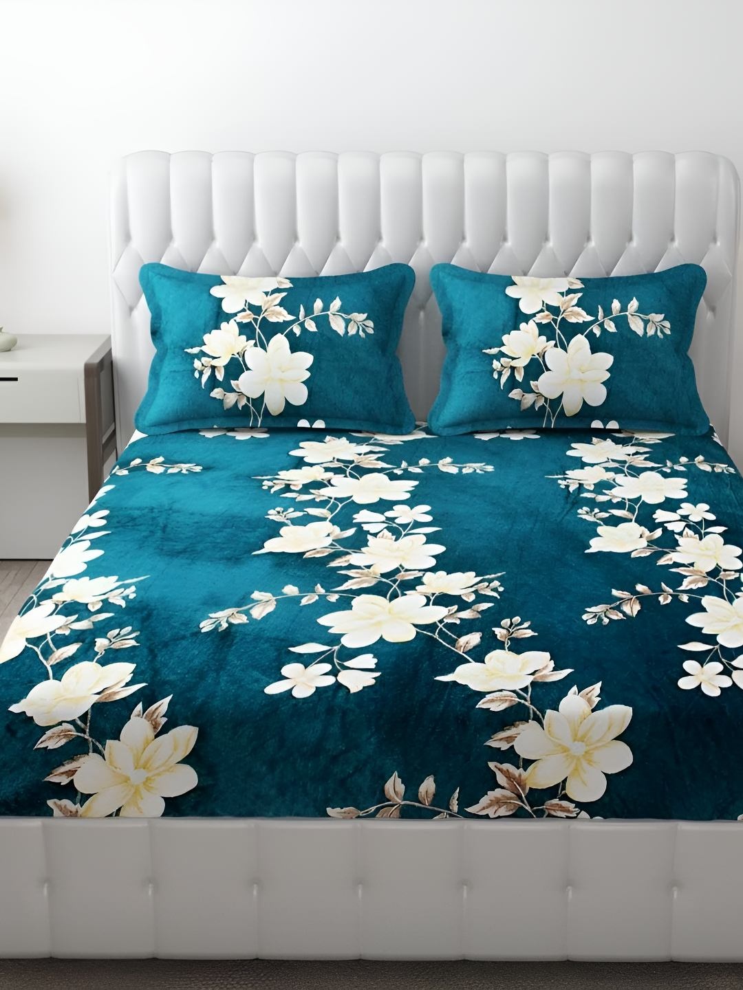 

B' Decorlish Teal Blue & White Floral Printed 230 TC Fitted Bed Covers With 2 Pillows