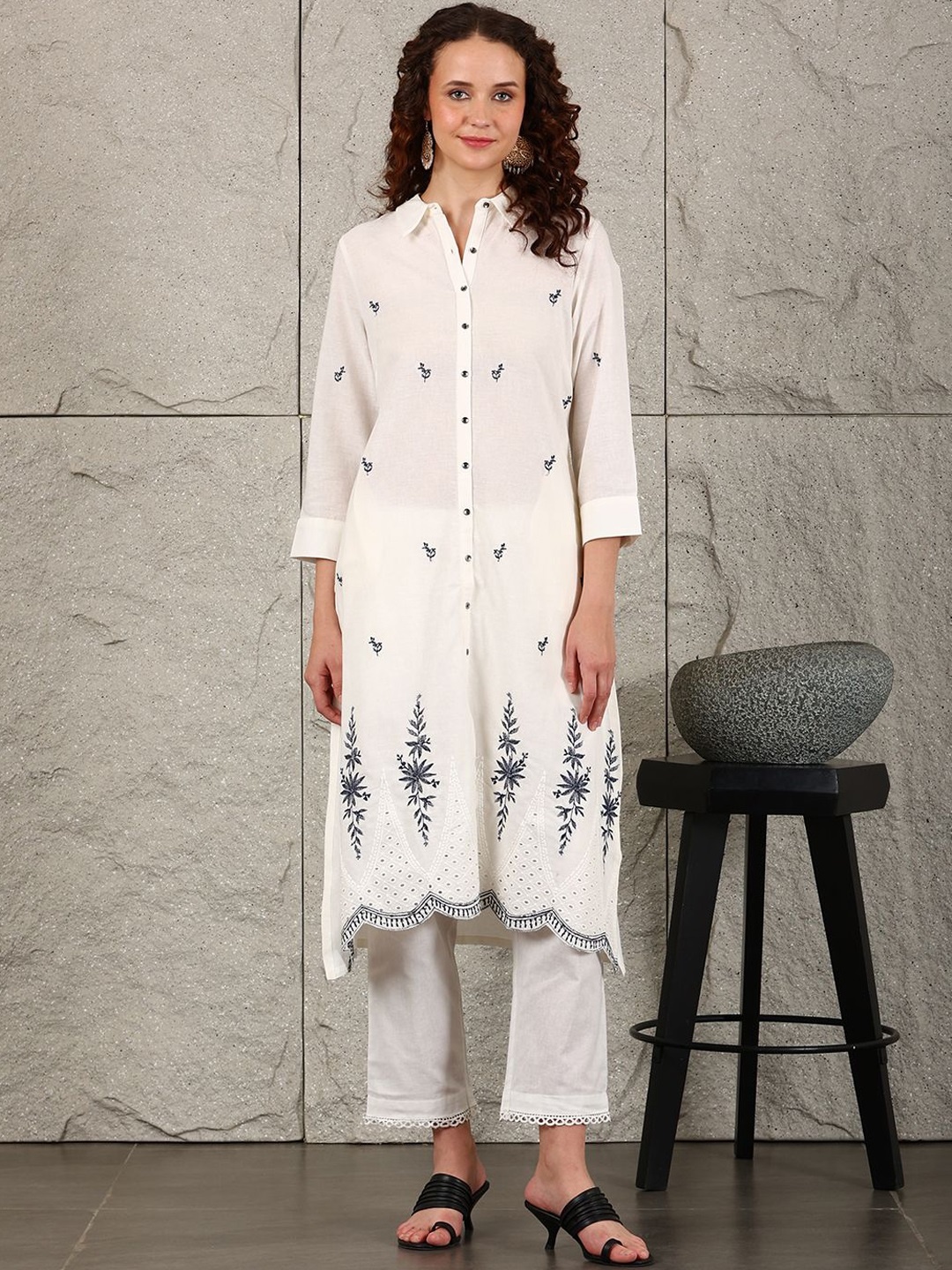 

W Women Floral Printed Kurta, White