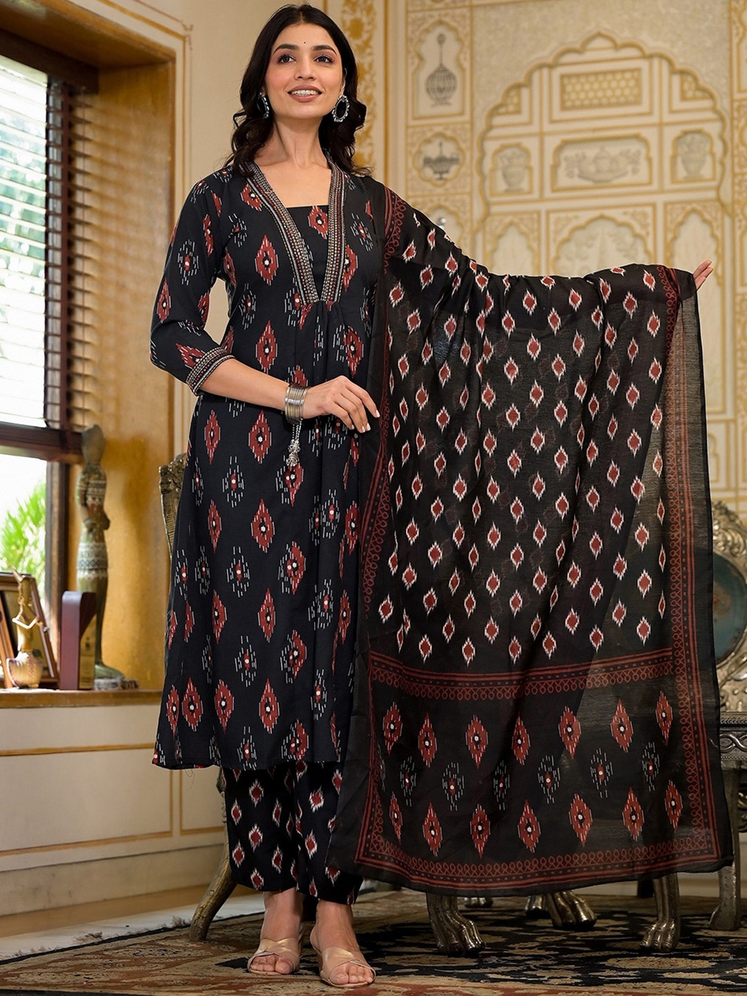 

KLOSIA Geometric Printed Thread Work A-Line Kurta With Trousers & Dupatta, Black