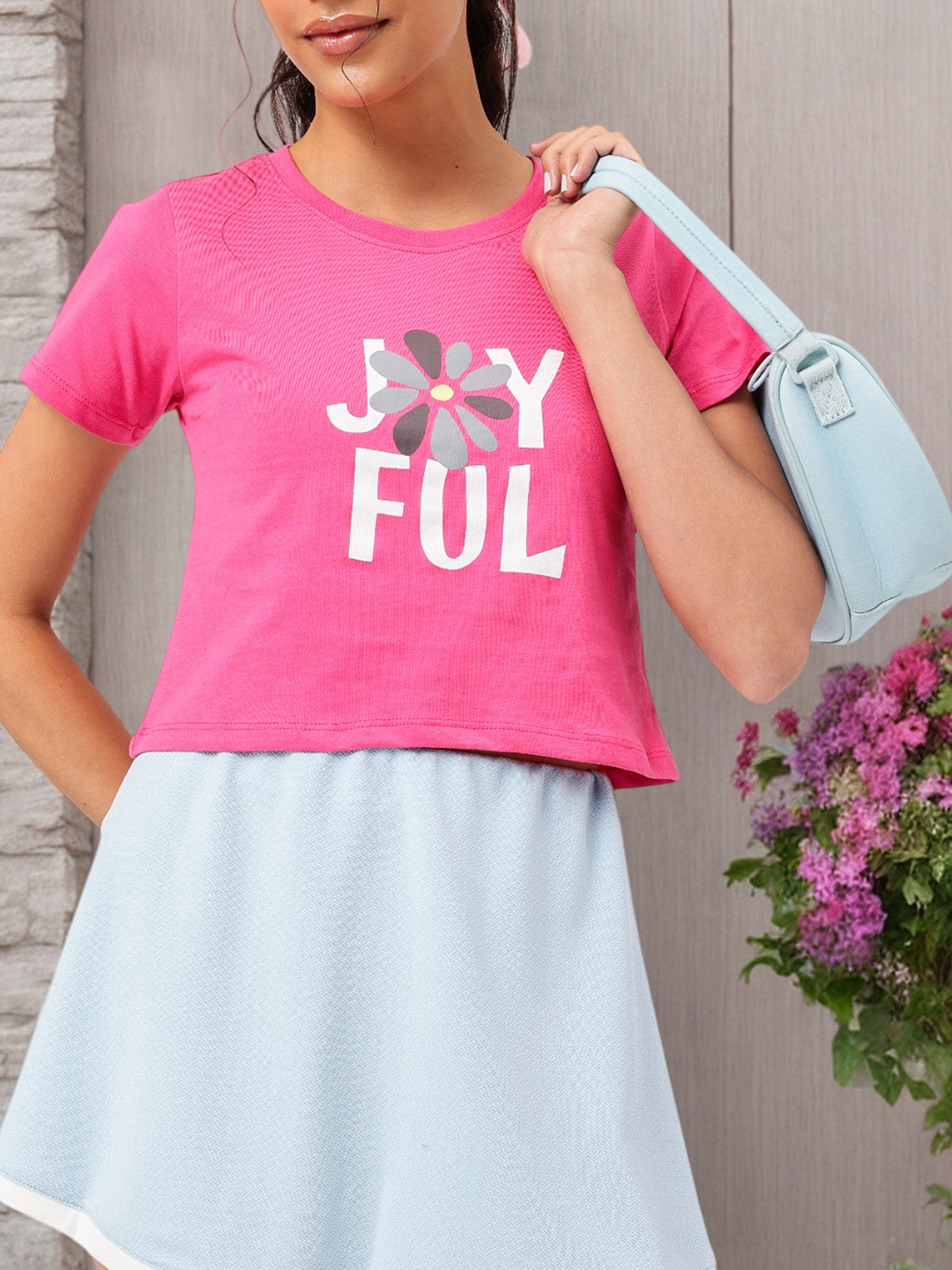 

DressBerry Typography Printed Crop T-shirt, Pink