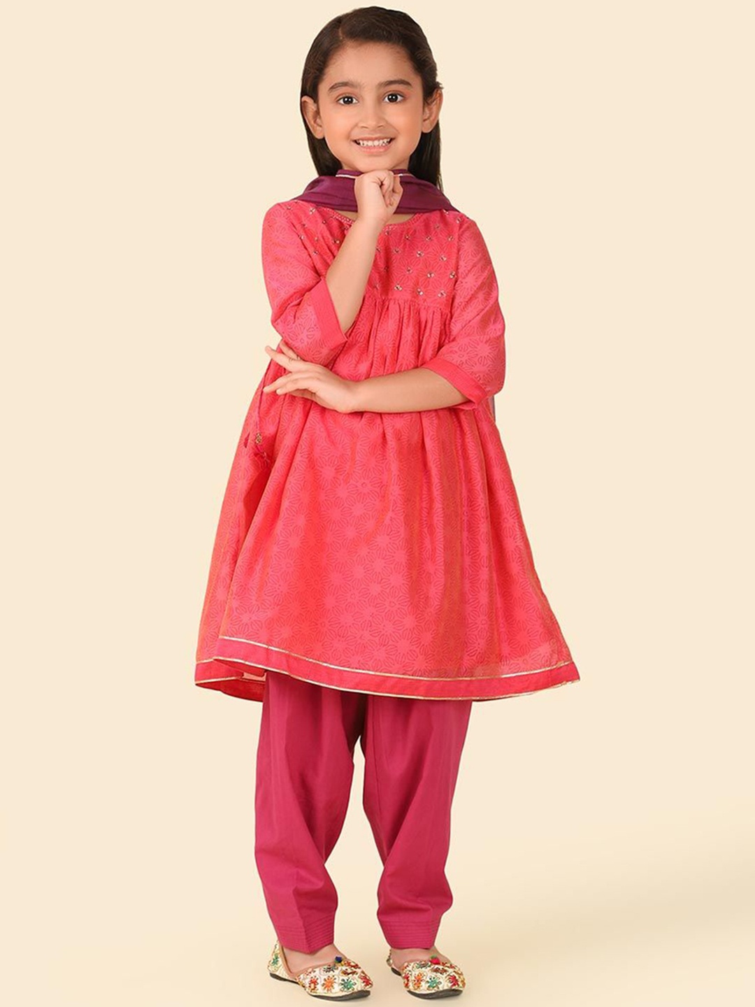 

Fabindia Girls Floral Printed Round Neck Cotton Silk Anarkali Kurta with Salwar & Dupatta, Pink