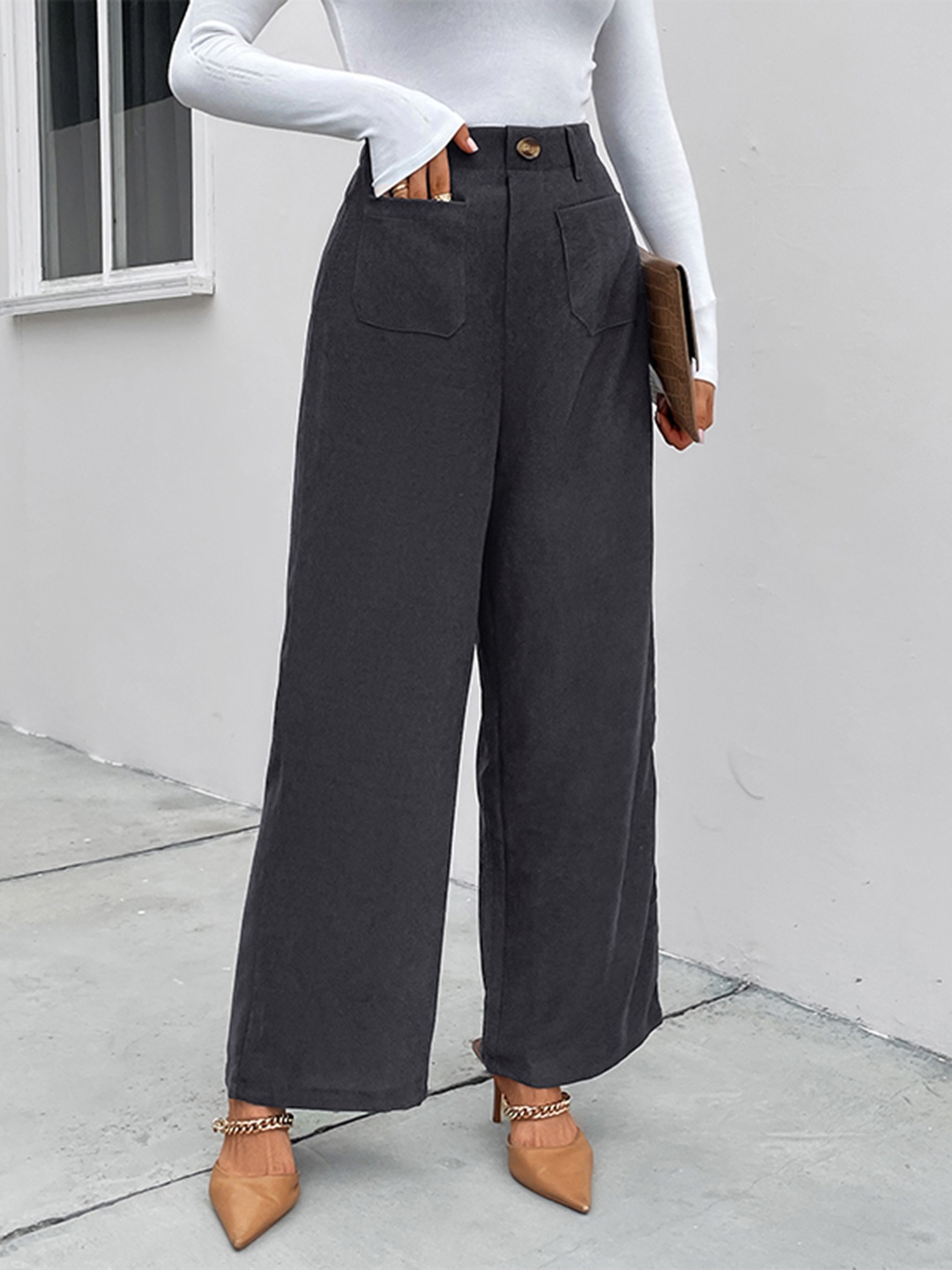 

HERE&NOW Women Solid High-Rise Parallel Trousers, Grey