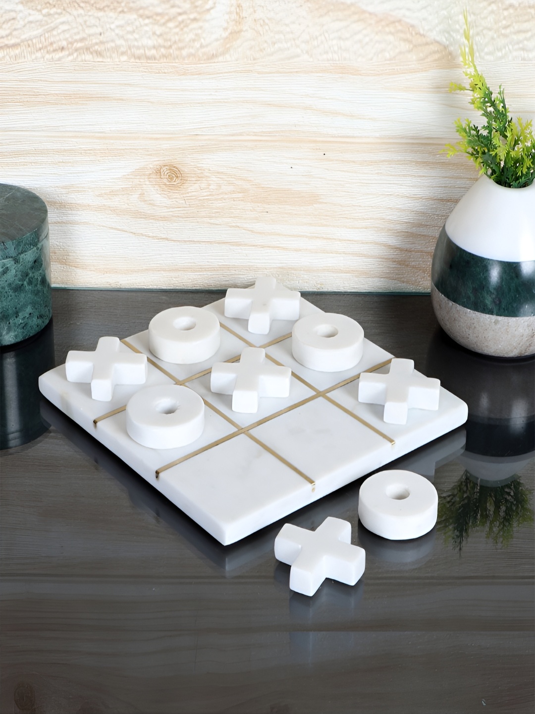 

NikkisPride Adults Unisex Handmade Marble Board Game with X & O Pieces, White