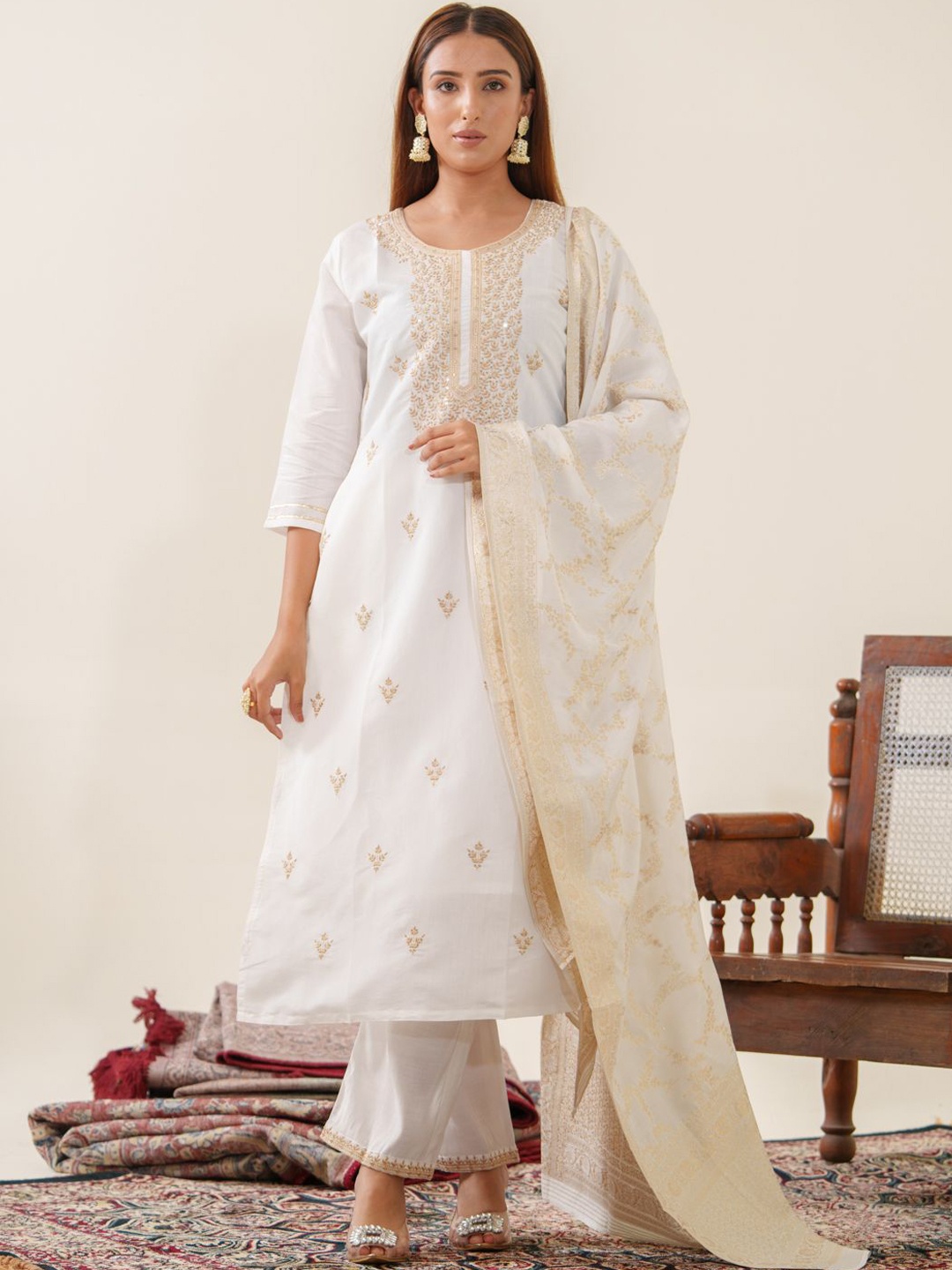 

House of Pataudi Ethnic Motifs Woven Design Kurta With Trousers & Dupatta, White