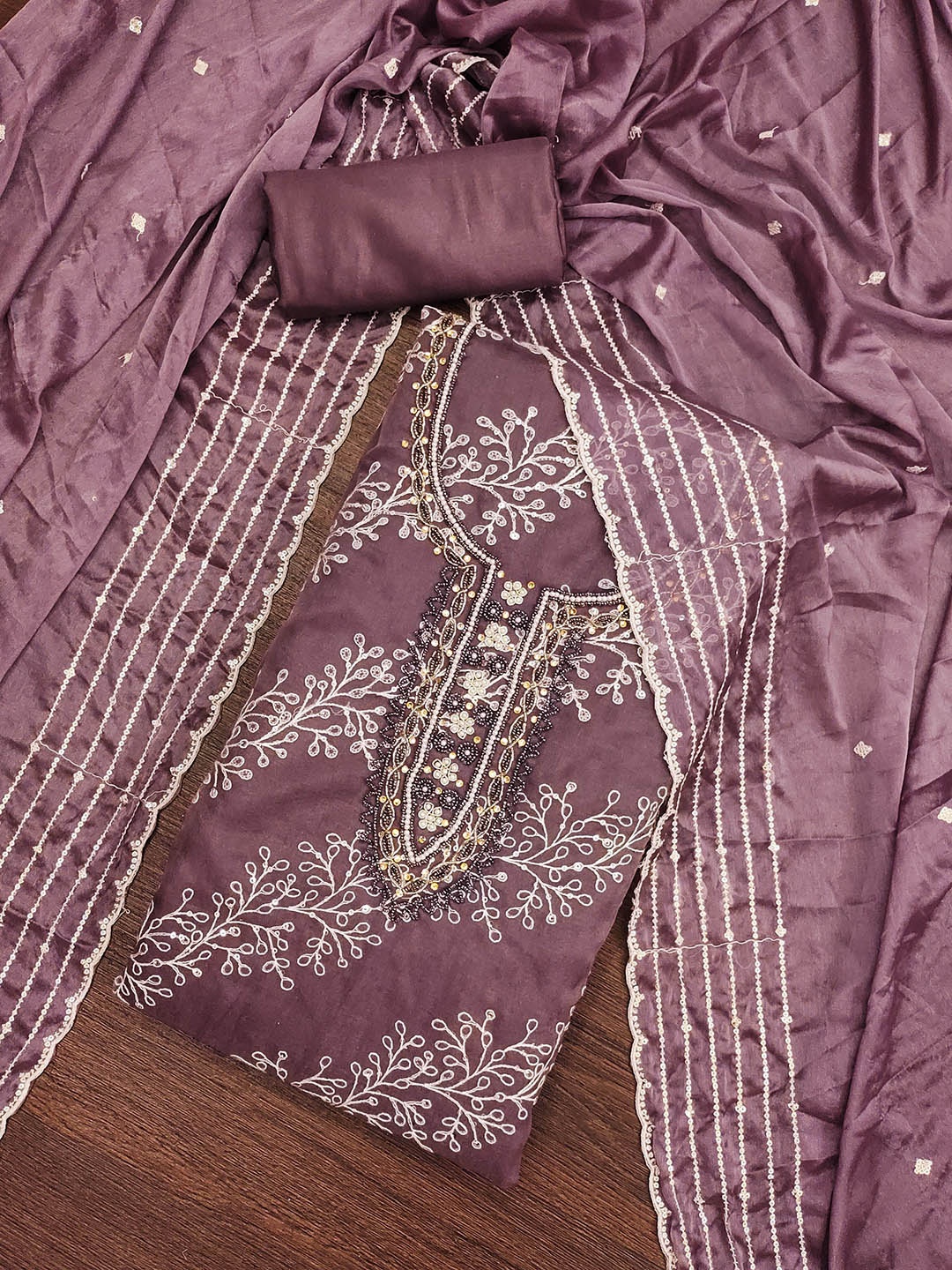 

MANVAA Floral Sequinned Embroidered Organza Unstitched Dress Material, Lavender