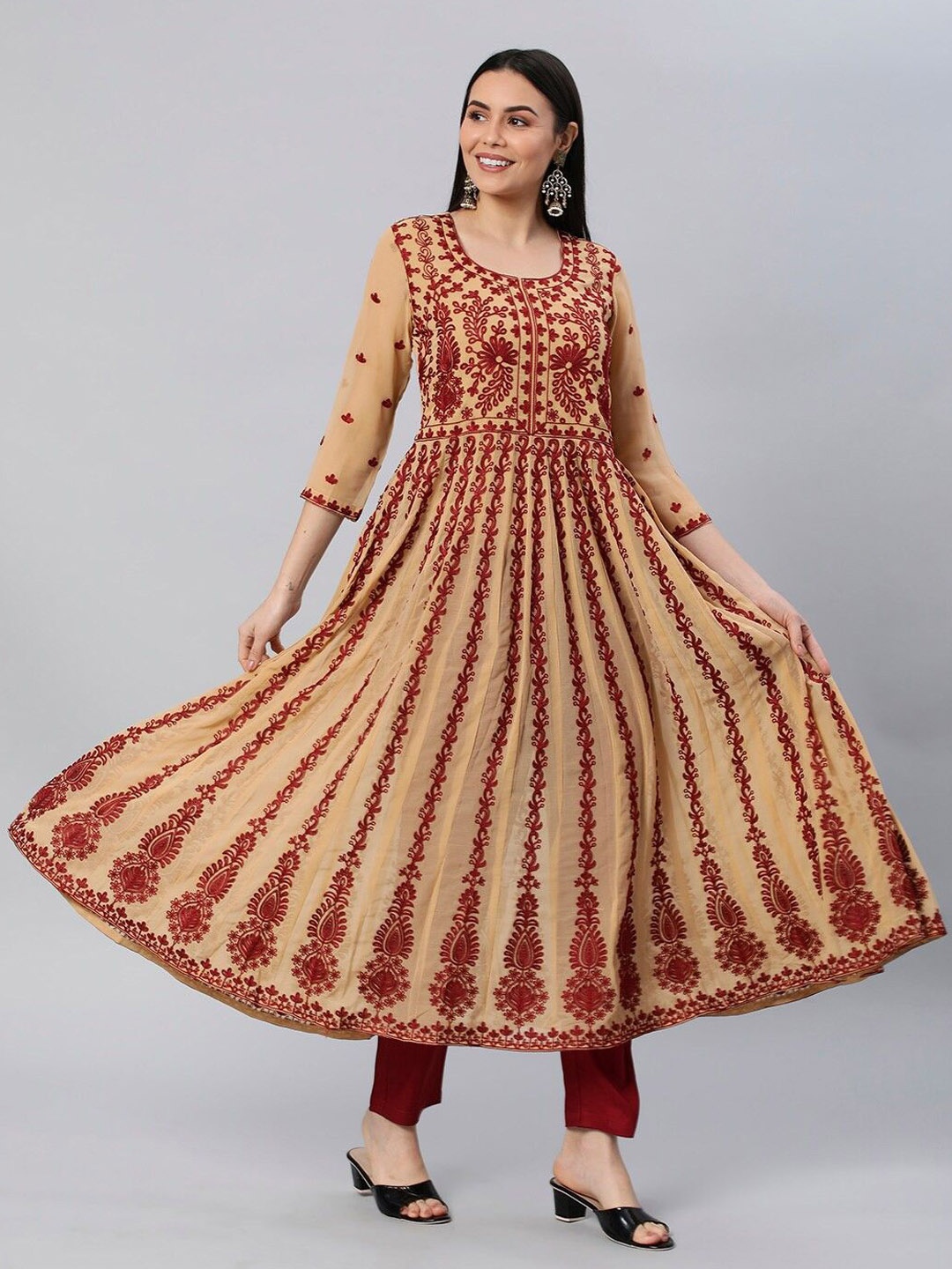 

GoSriKi Women Embroidered Thread Work Anarkali Kurta, Beige