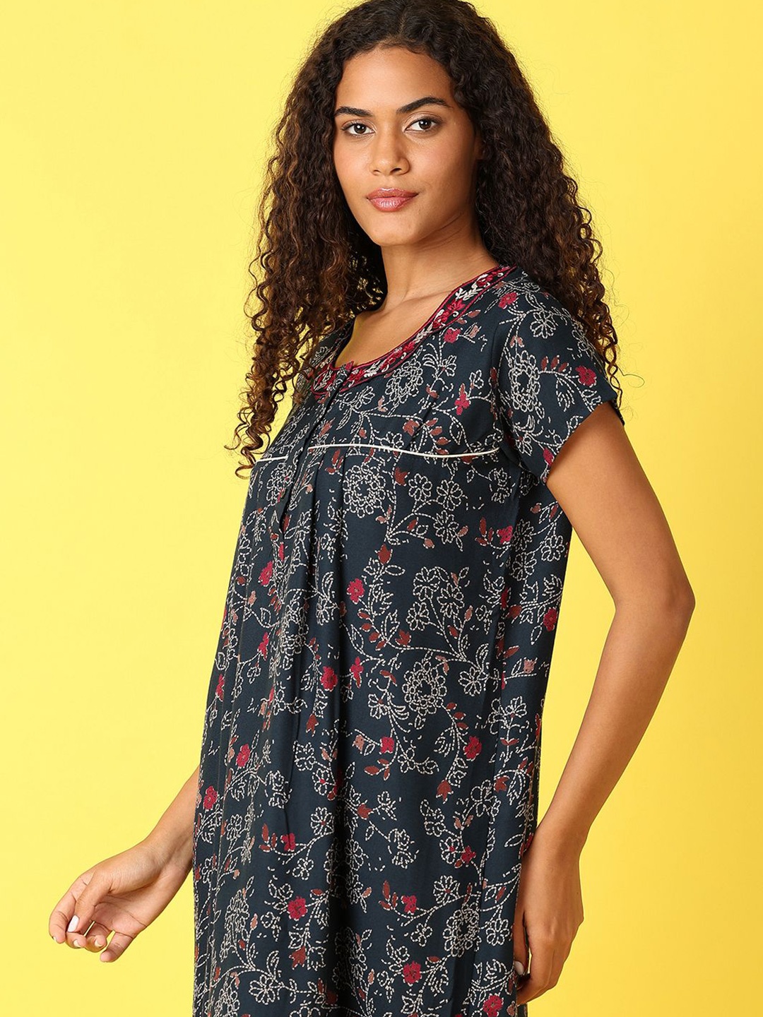 

V-Mart Women Pure Cotton Printed Maxi Nightdress, Black