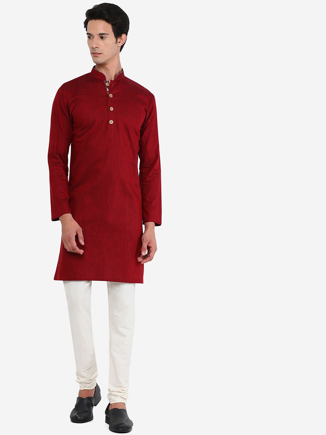 

azania Men Thread Work Kurta, Maroon