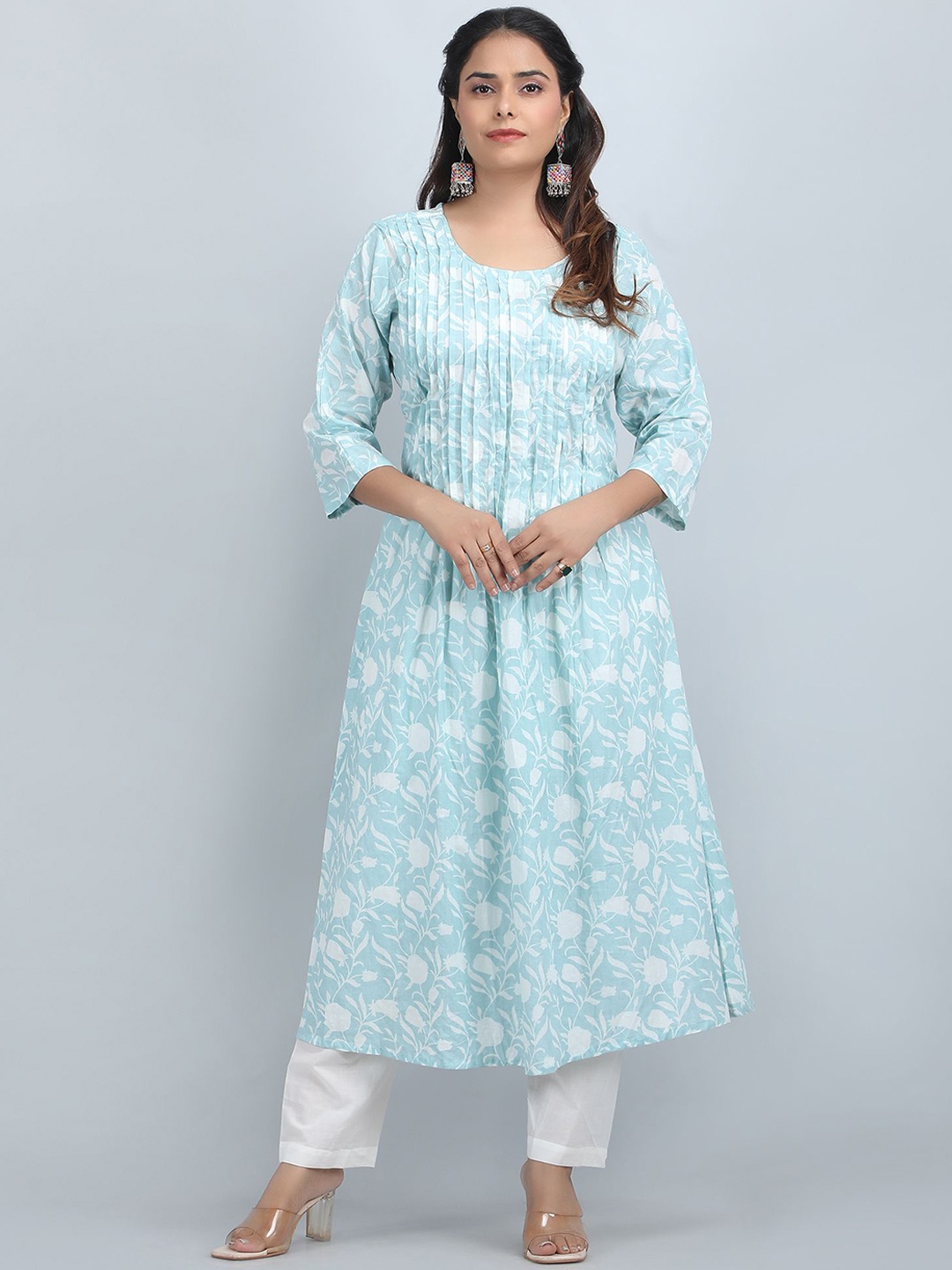 

SHIFORY Women Floral Printed Regular Pure Cotton Kurta with Trousers, Blue