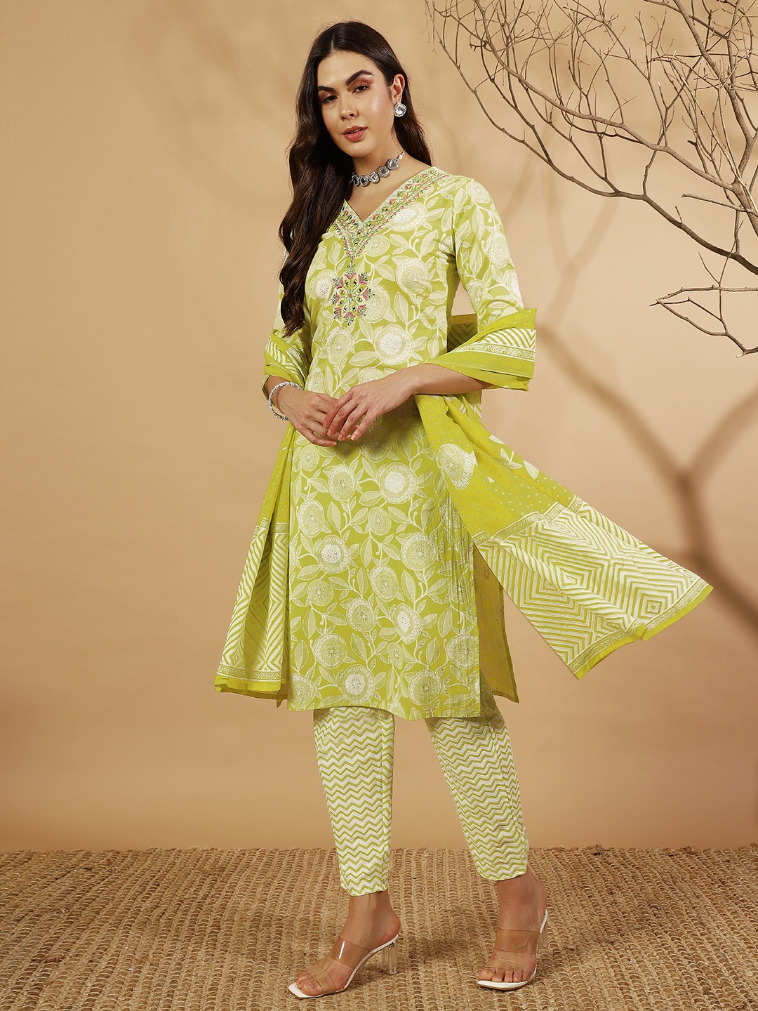 

IkDaiya Floral Printed Mirror Work Pure Cotton Straight Kurta With Trousers & Dupatta, Green