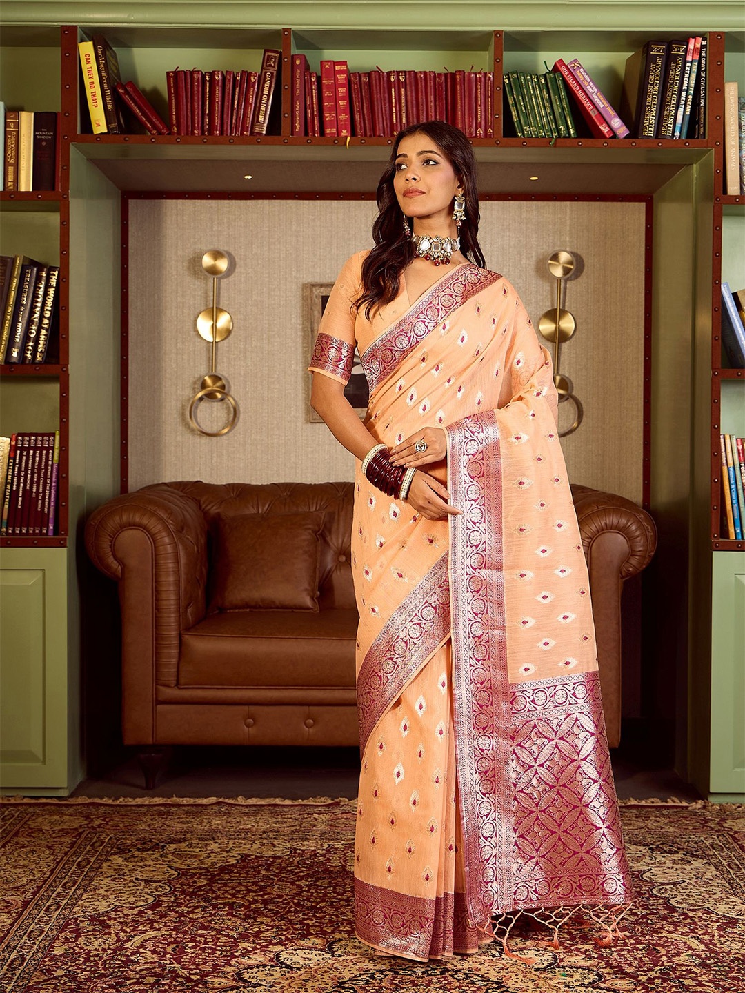 

Dori Woven Design Printed Zari Banarasi Saree, Peach