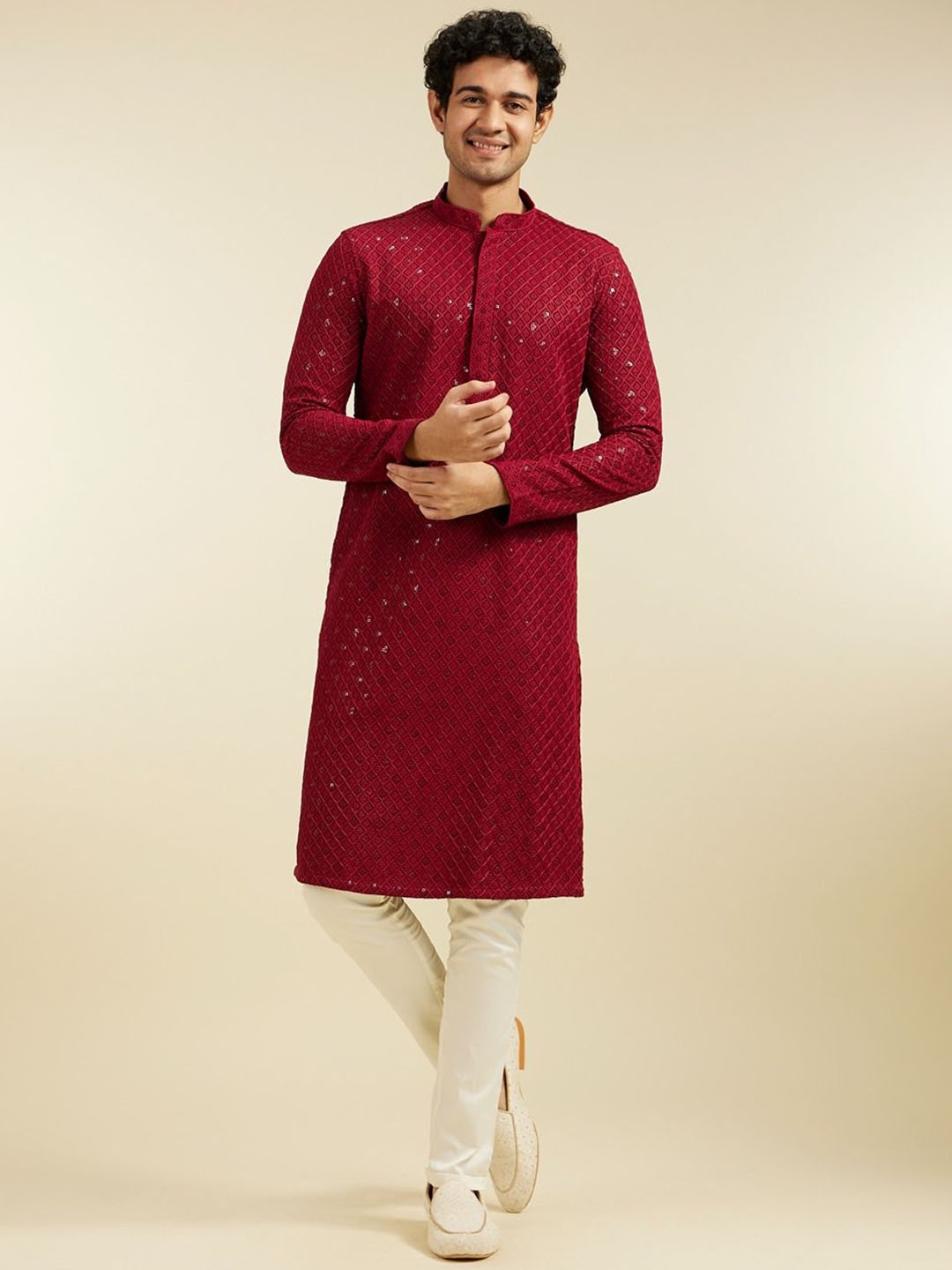 

Diwas by Manyavar Geometric Chikankari Embroidered & Sequinned Mandarin Collar Kurta, Maroon