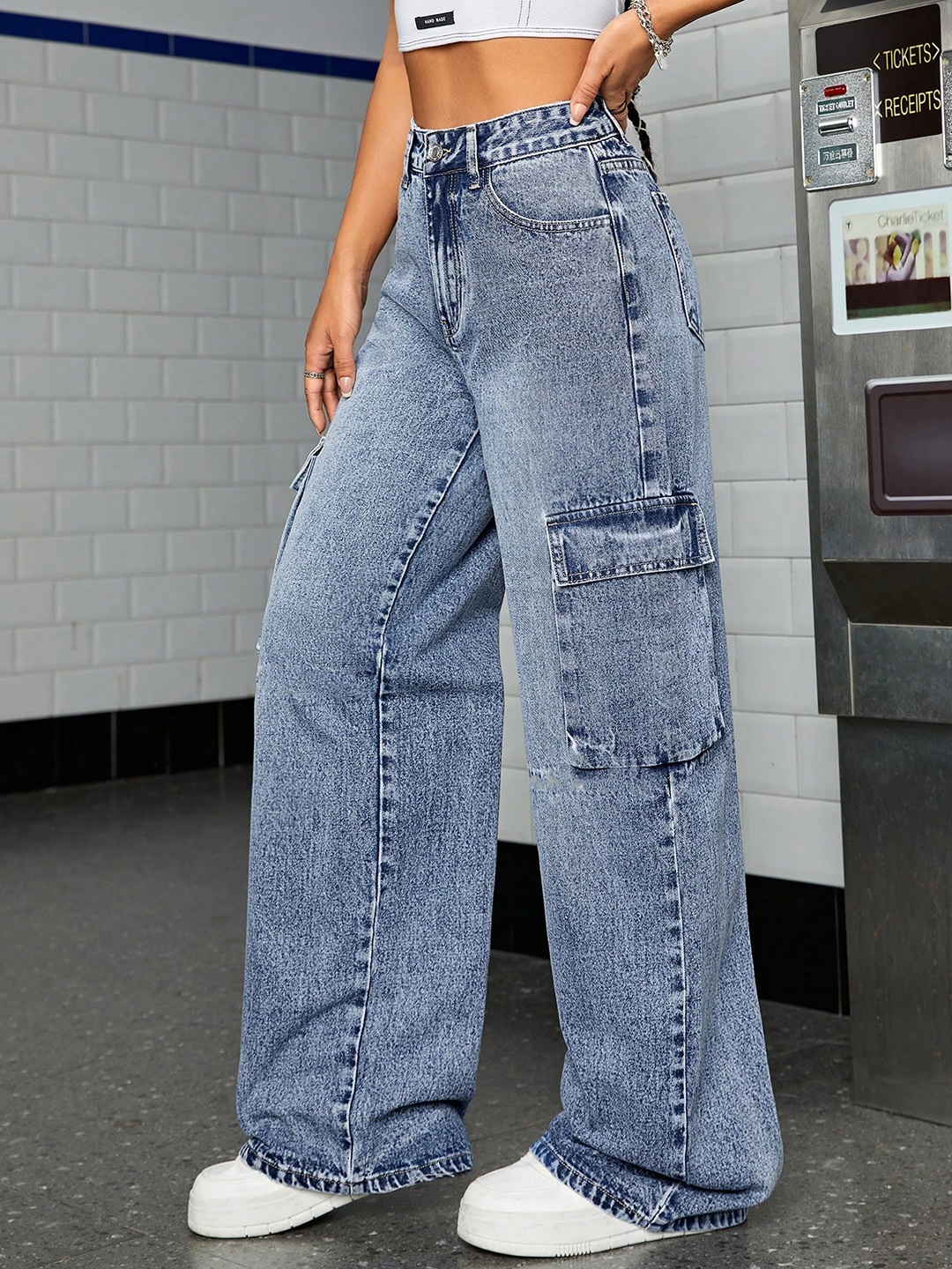 

Kotty Women Straight Fit High-Rise Stretchable Jeans, Blue